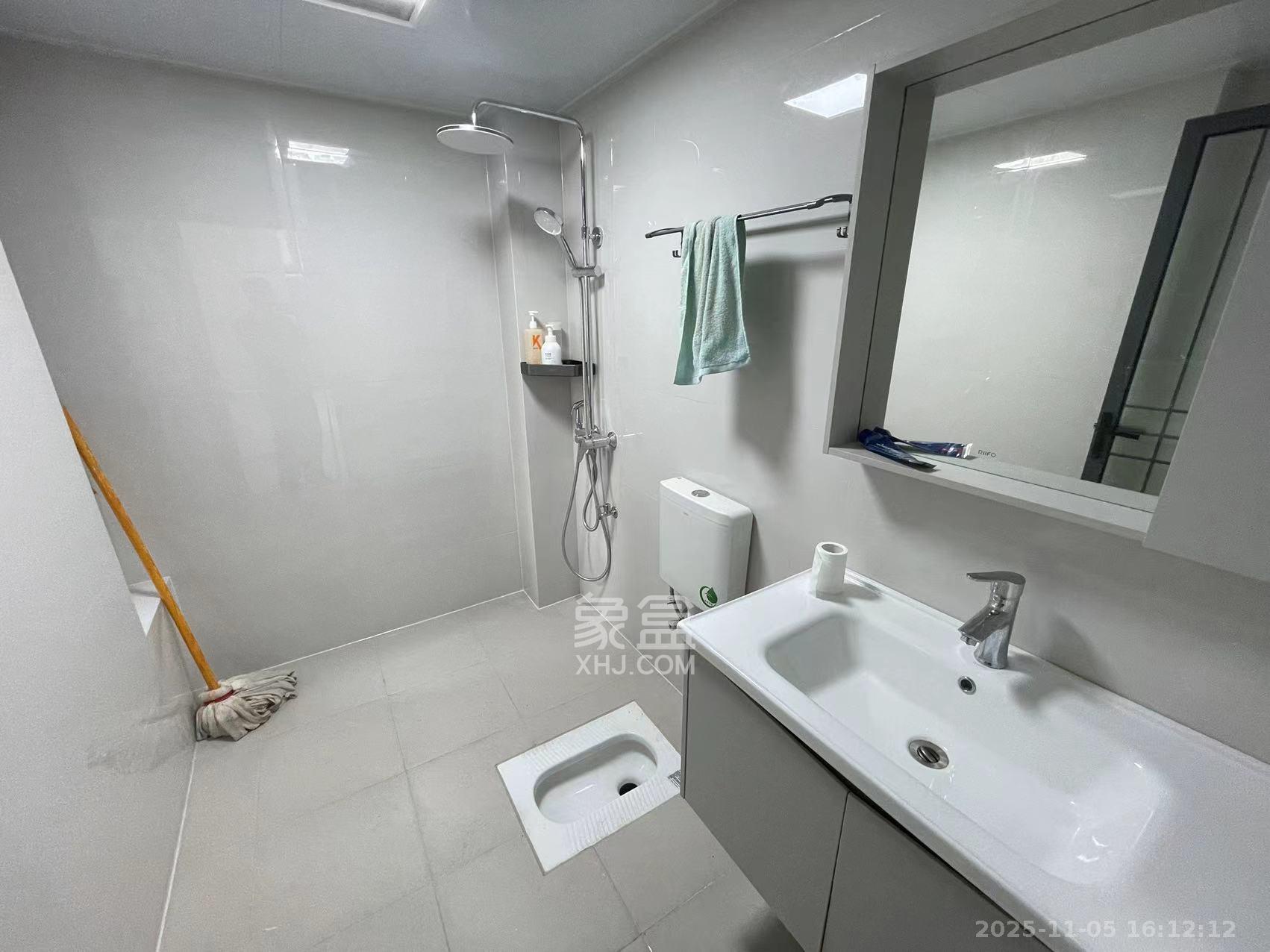 望兴景园一期  3室2厅1卫    3600.0元/月室内图