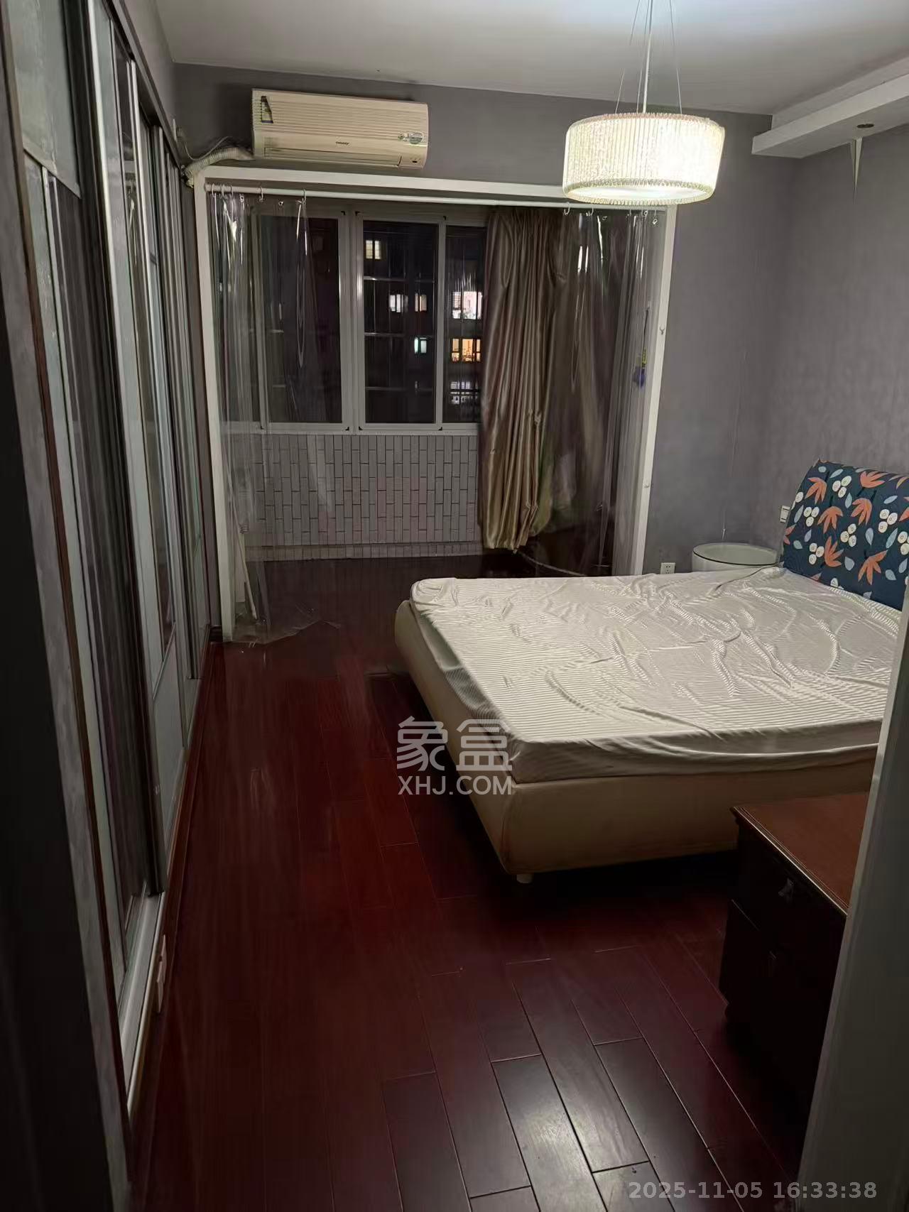 滨湖嘉园（湖滨小区）  3室2厅2卫    2600.0元/月室内图