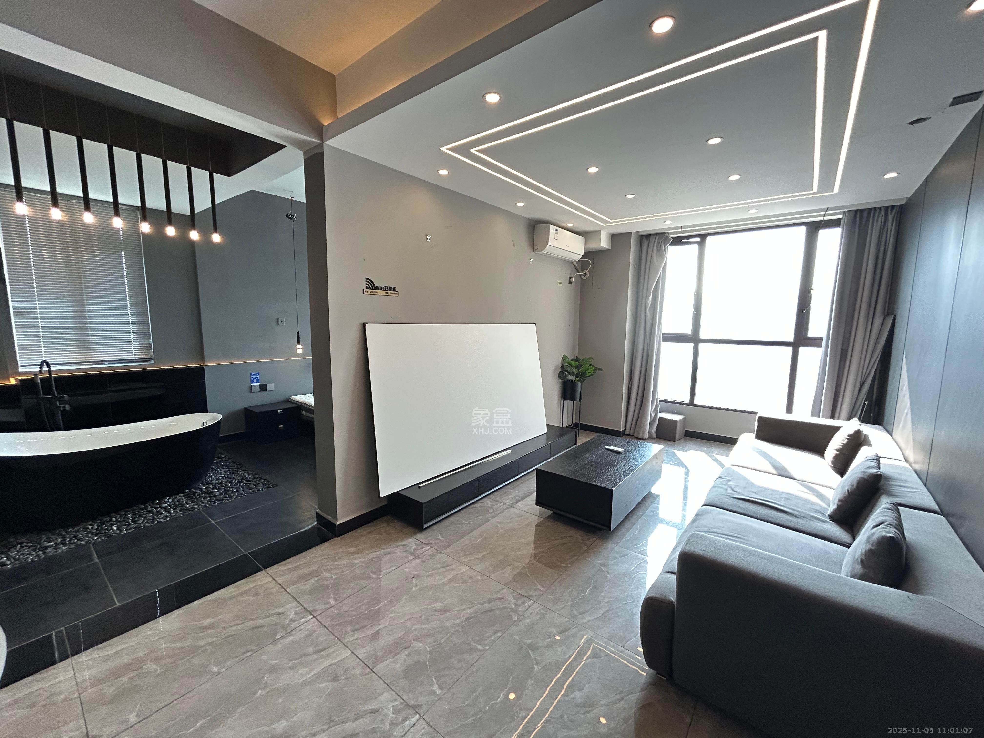 梅溪国际公寓(步步高新天地) 1室1厅1卫 1900.0元/月 梅溪国际公寓(步步高新天地) 1室1厅1卫 1900.0元/月室内图