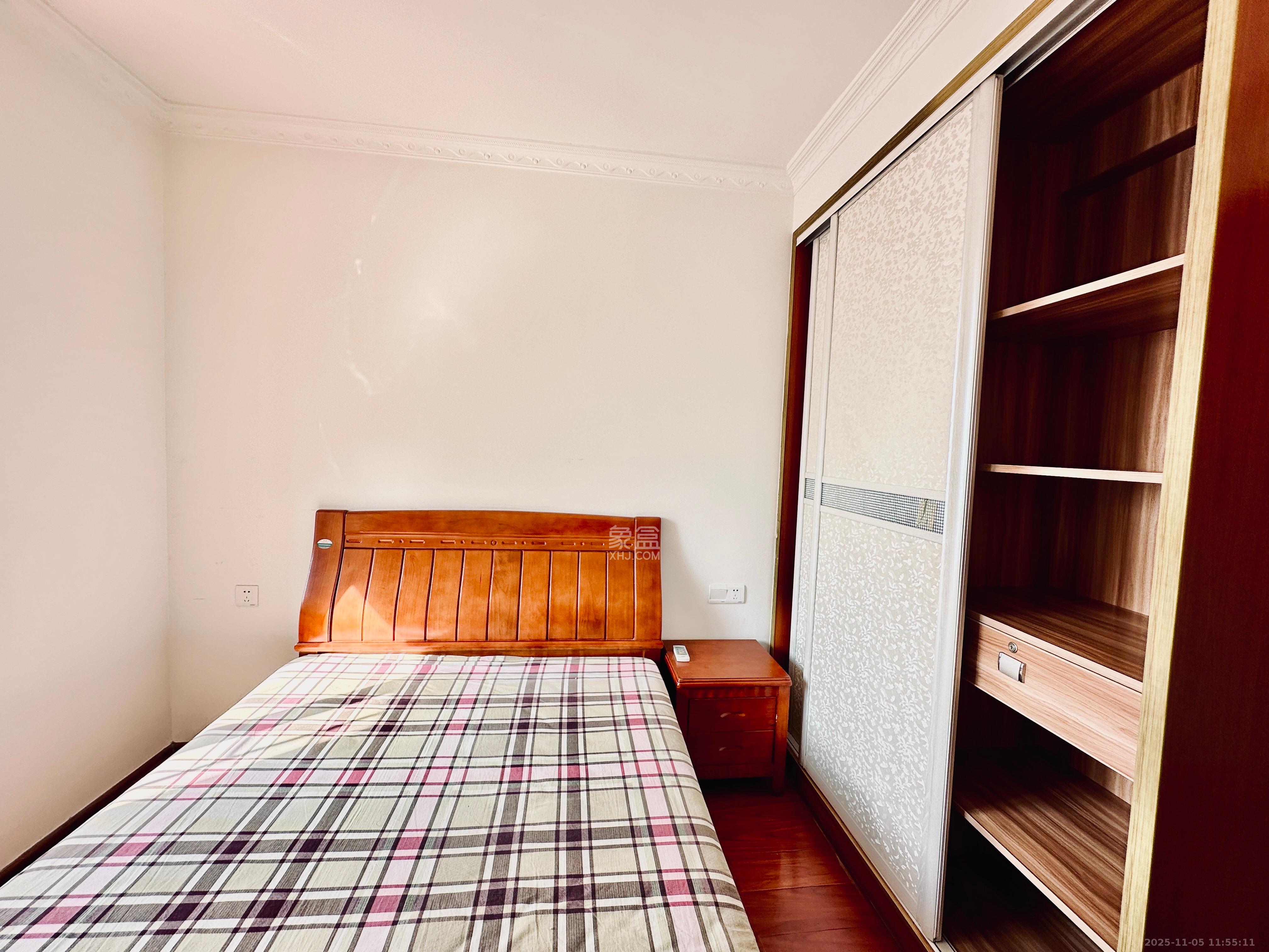 兰亭都荟（璟峰苑）  3室2厅1卫    2700.0元/月室内图