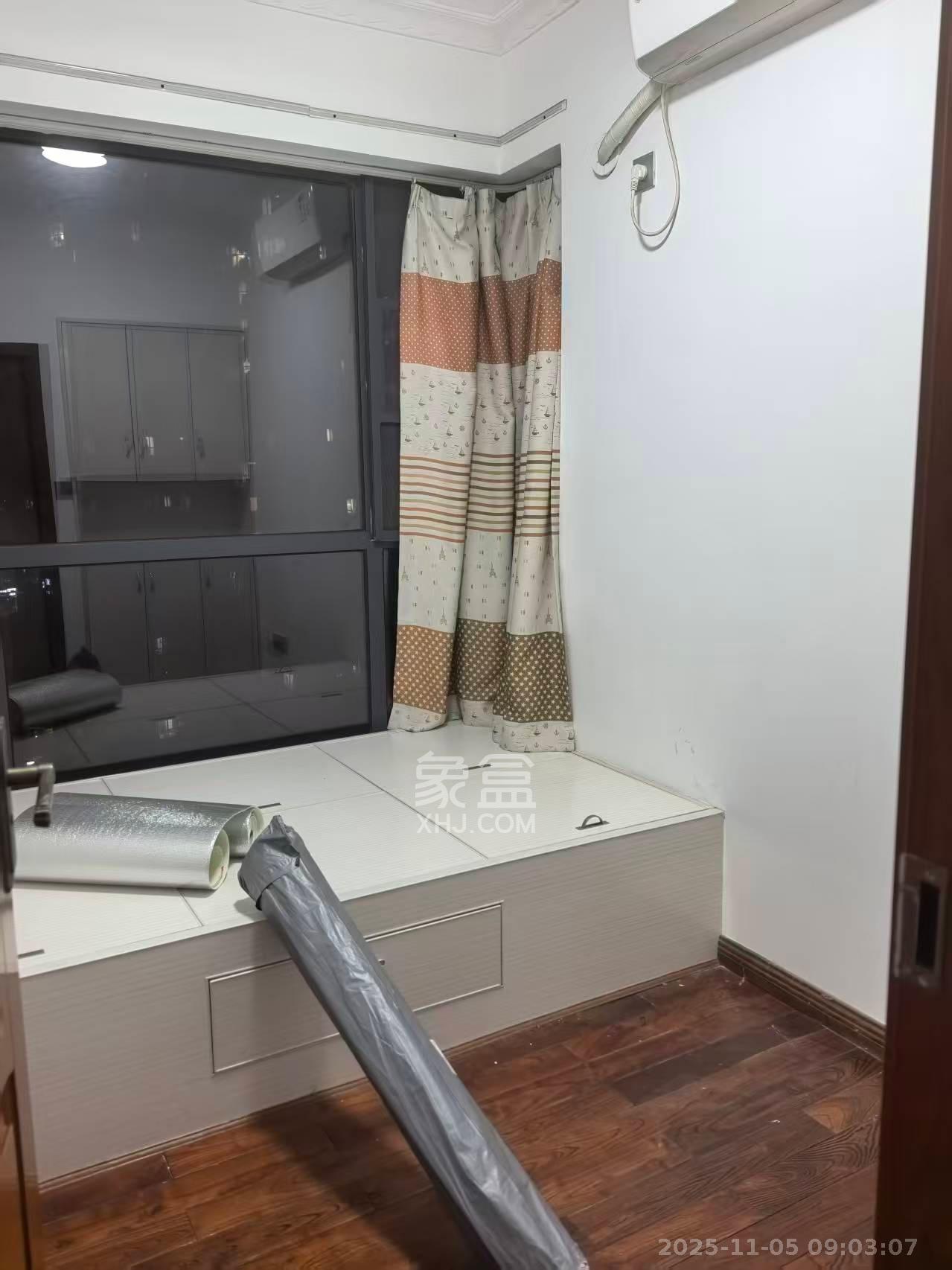 名家翡翠花园 2室2厅1卫 1900.0元/月 名家翡翠花园 2室2厅1卫 1900.0元/月室内图