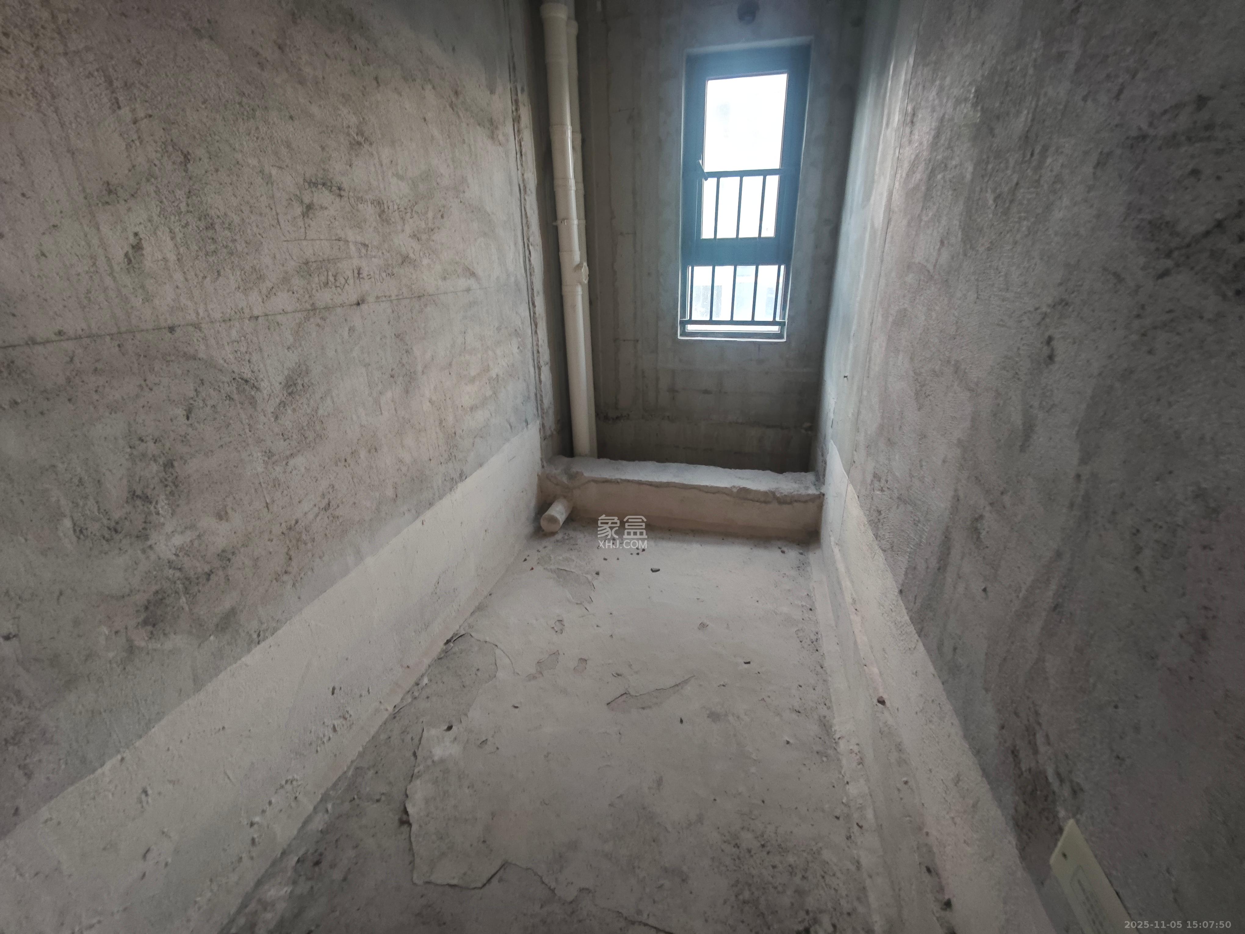 新城明昱东方 4室2厅2卫 4500.0元/月 新城明昱东方 4室2厅2卫 4500.0元/月室内图