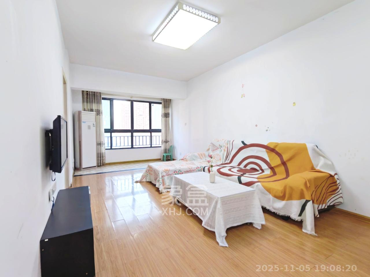 香樟兰亭(朗峰苑) 2室2厅1卫 1800.0元/月 香樟兰亭(朗峰苑) 2室2厅1卫 1800.0元/月室内图