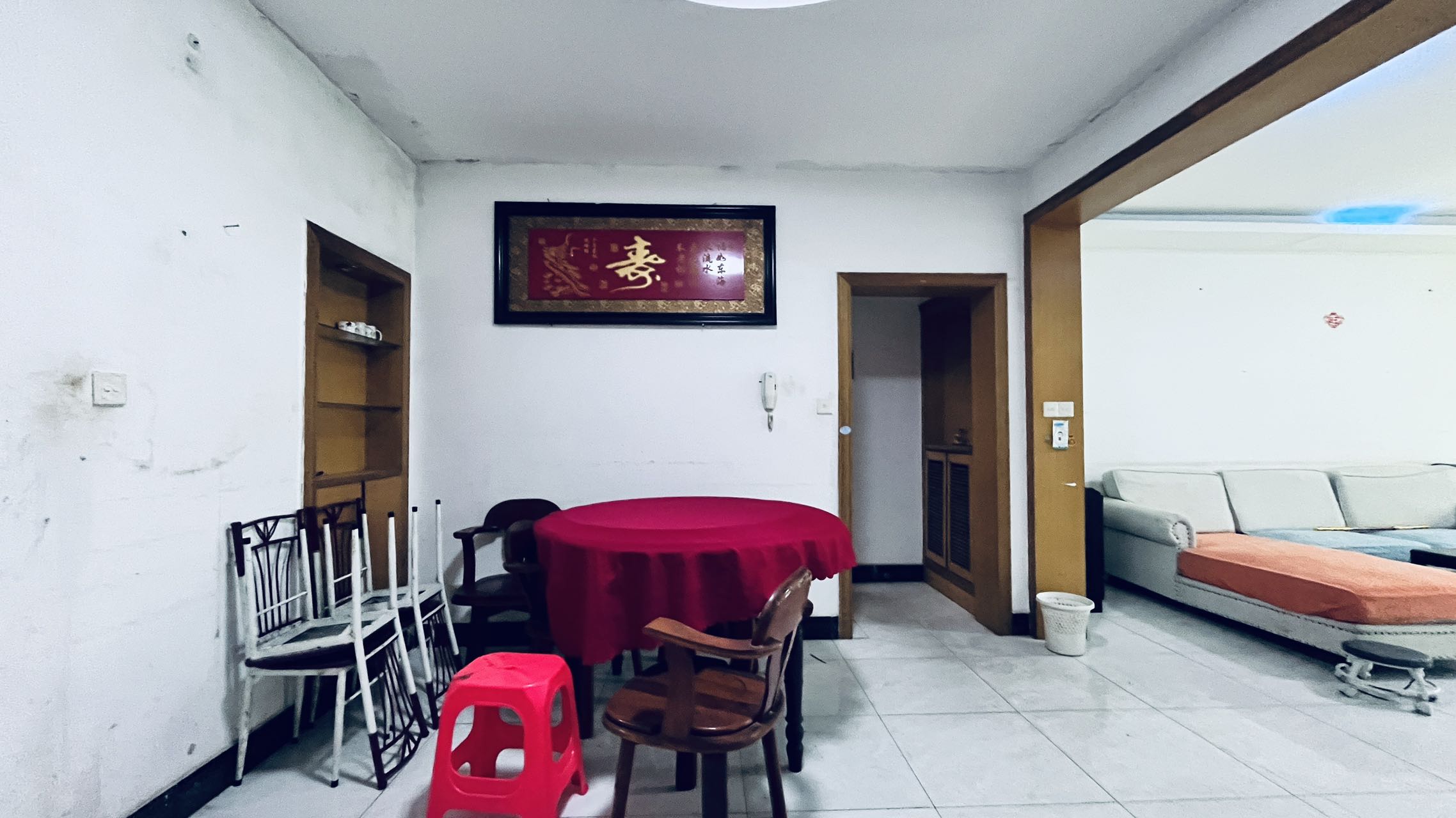 金桃苑小区 4室2厅2卫 1200.0元/月 金桃苑小区 4室2厅2卫 1200.0元/月室内图