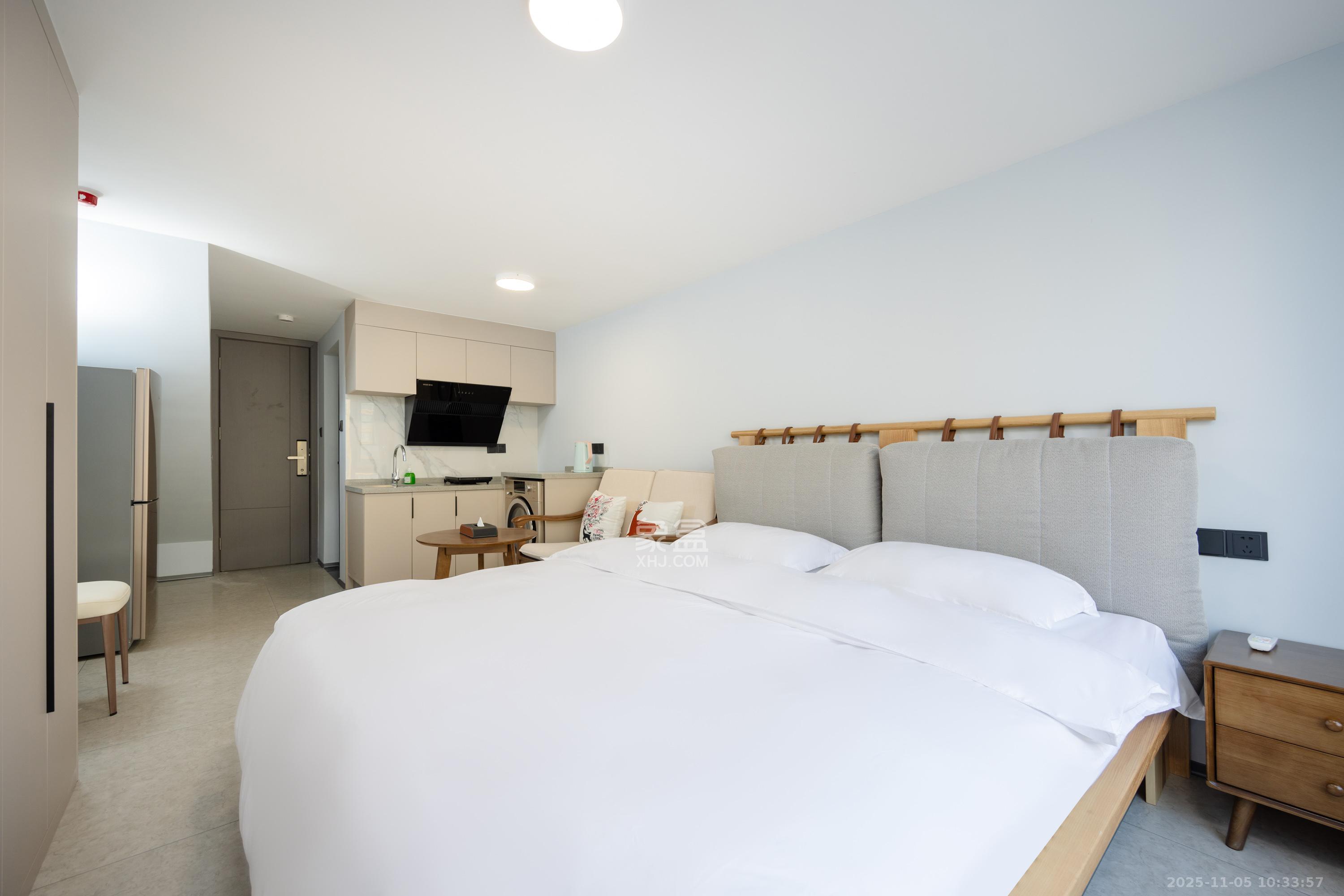 保利天禧EF区 1室1厅1卫 1600.0元/月 保利天禧EF区 1室1厅1卫 1600.0元/月室内图