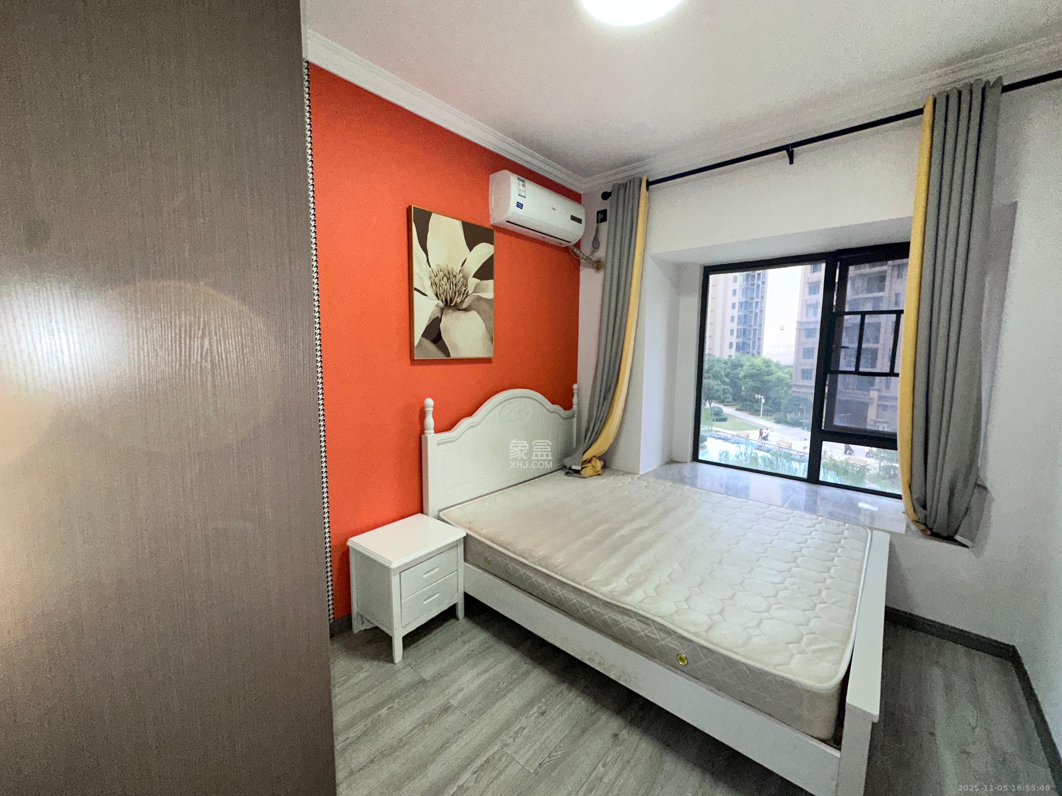 碧桂园南城首府(东宸林海) 3室2厅2卫 2000.0元/月 碧桂园南城首府(东宸林海) 3室2厅2卫 2000.0元/月室内图