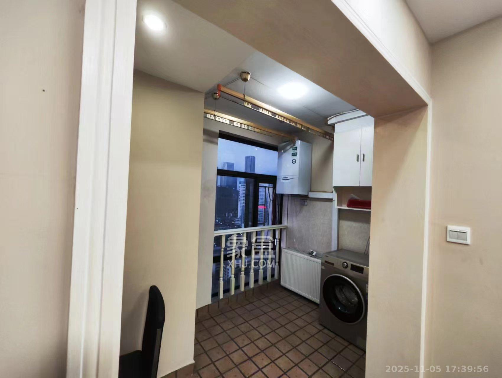 铂宫  2室1厅1卫    2900.0元/月室内图