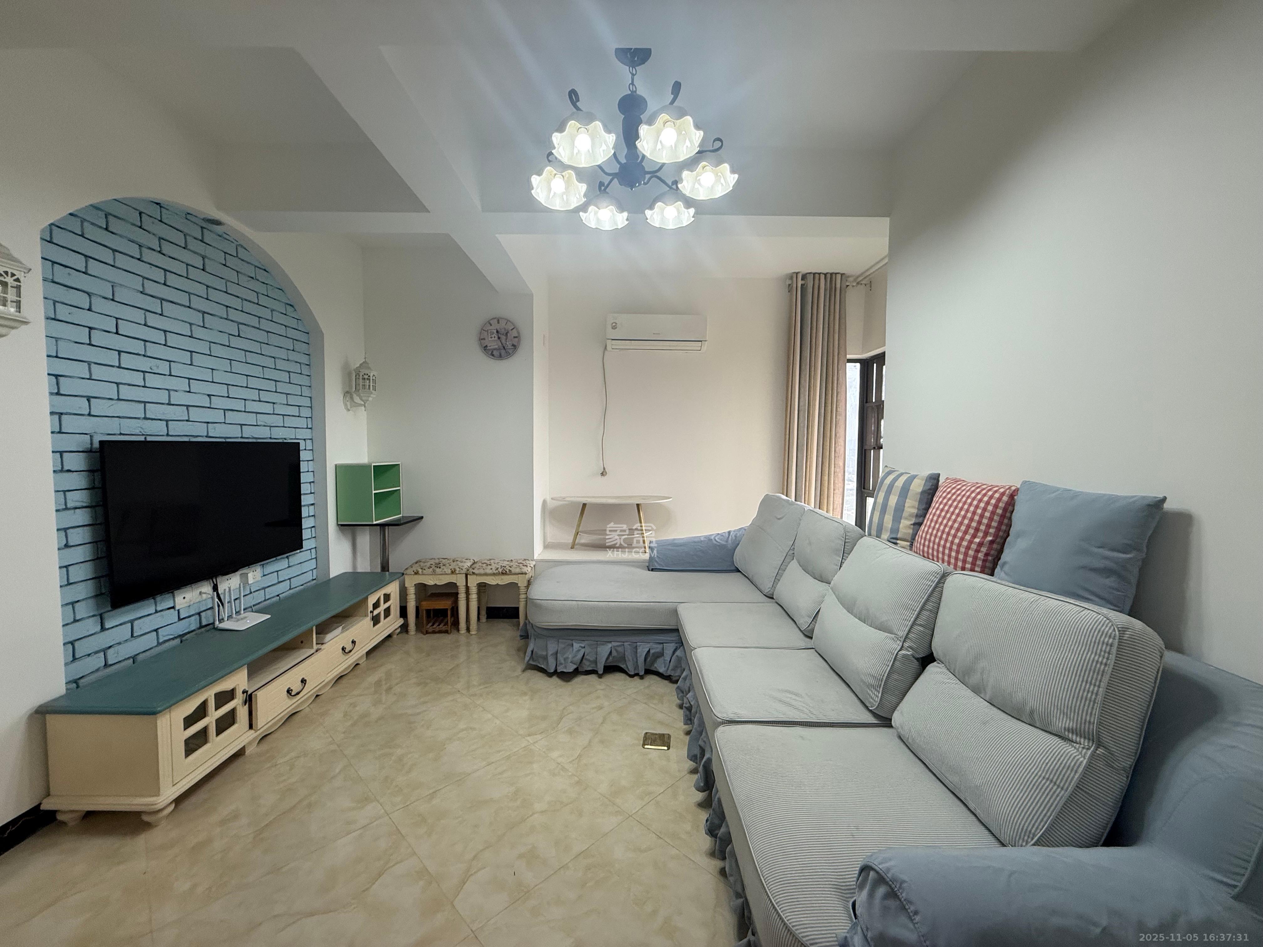 荣盛花语馨苑 2室1厅1卫 1900.0元/月 荣盛花语馨苑 2室1厅1卫 1900.0元/月室内图