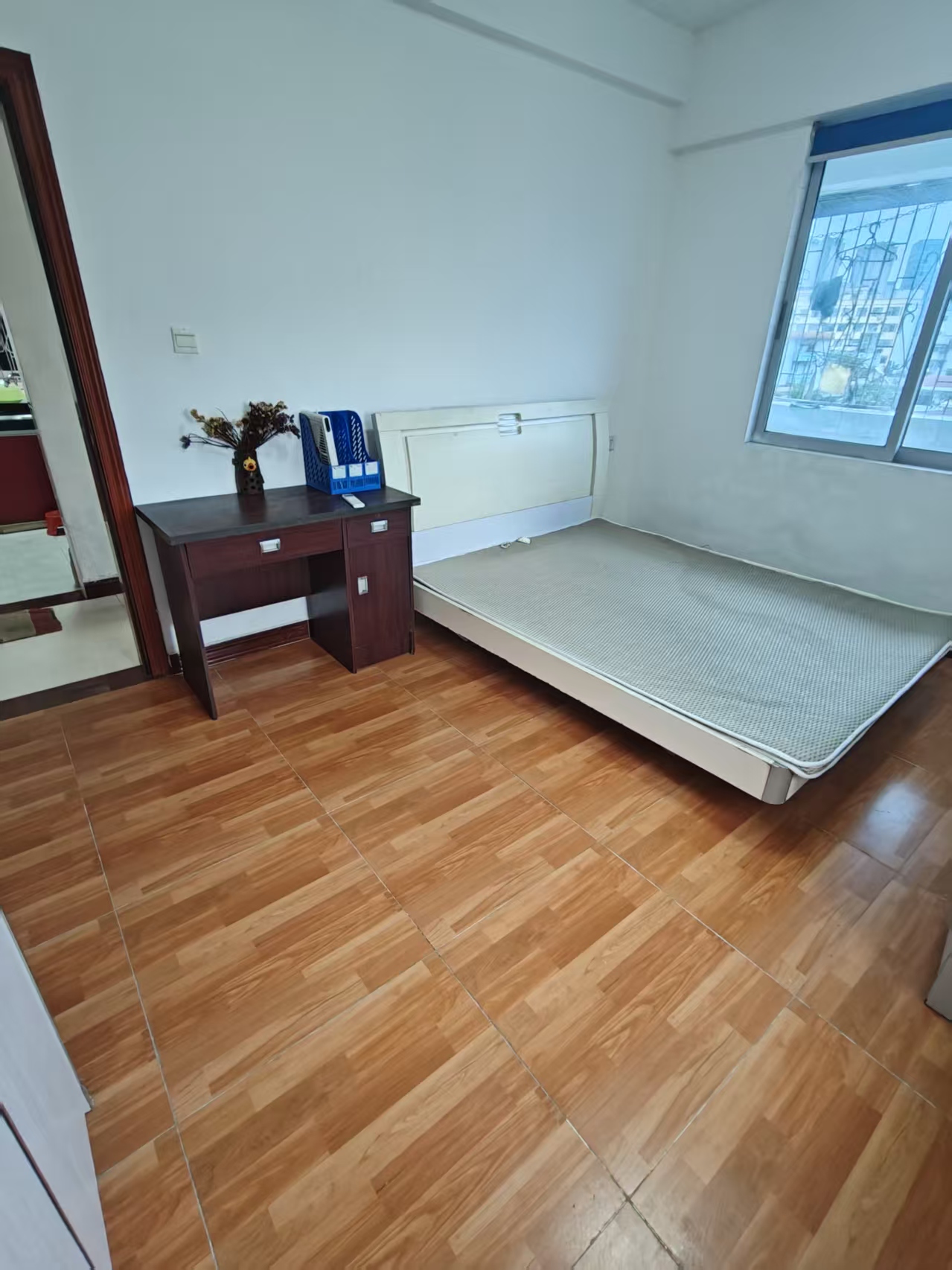 海口农行宿舍（海秀路48-1号）  3室2厅2卫    2500.0元/月户型图