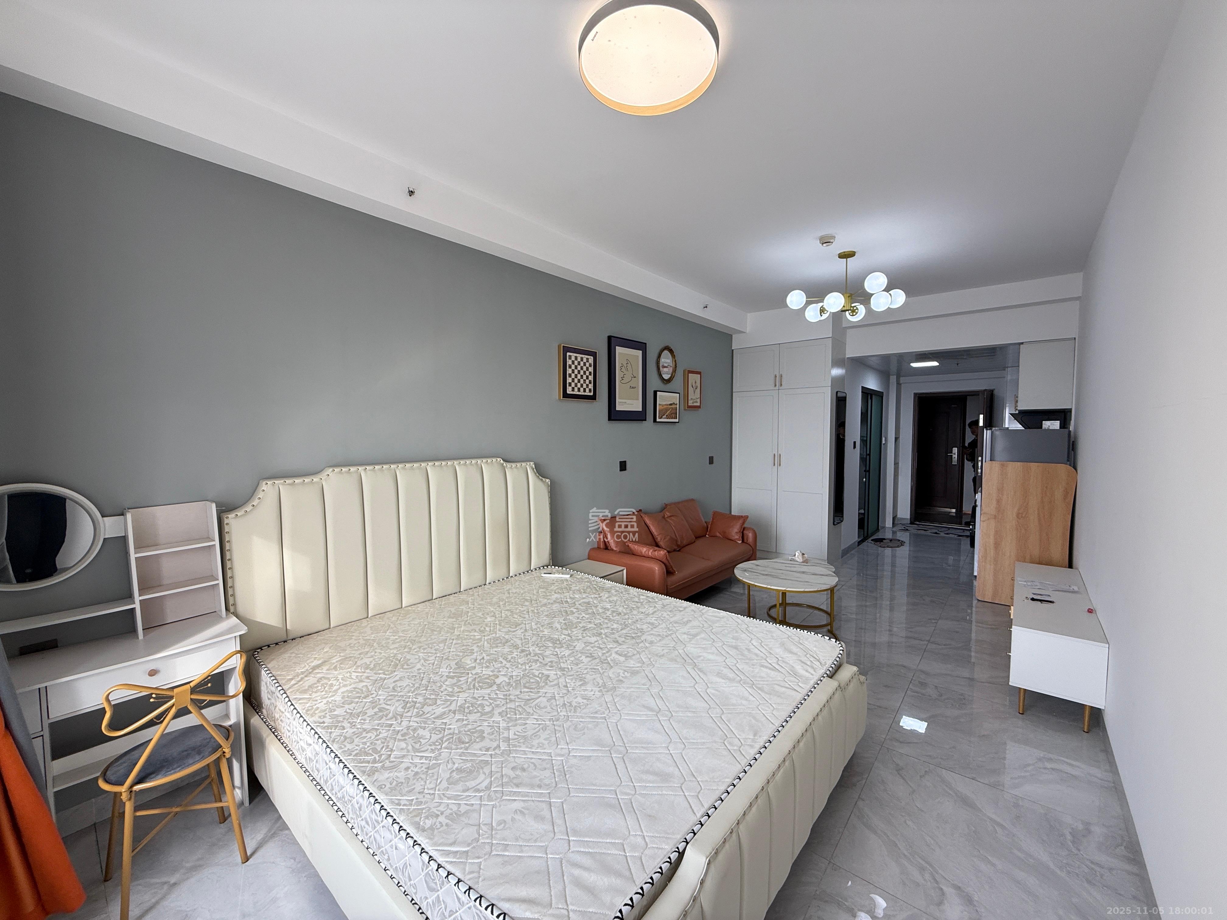 保利香槟国际 1室0厅0卫 1300.0元/月 保利香槟国际 1室0厅0卫 1300.0元/月室内图