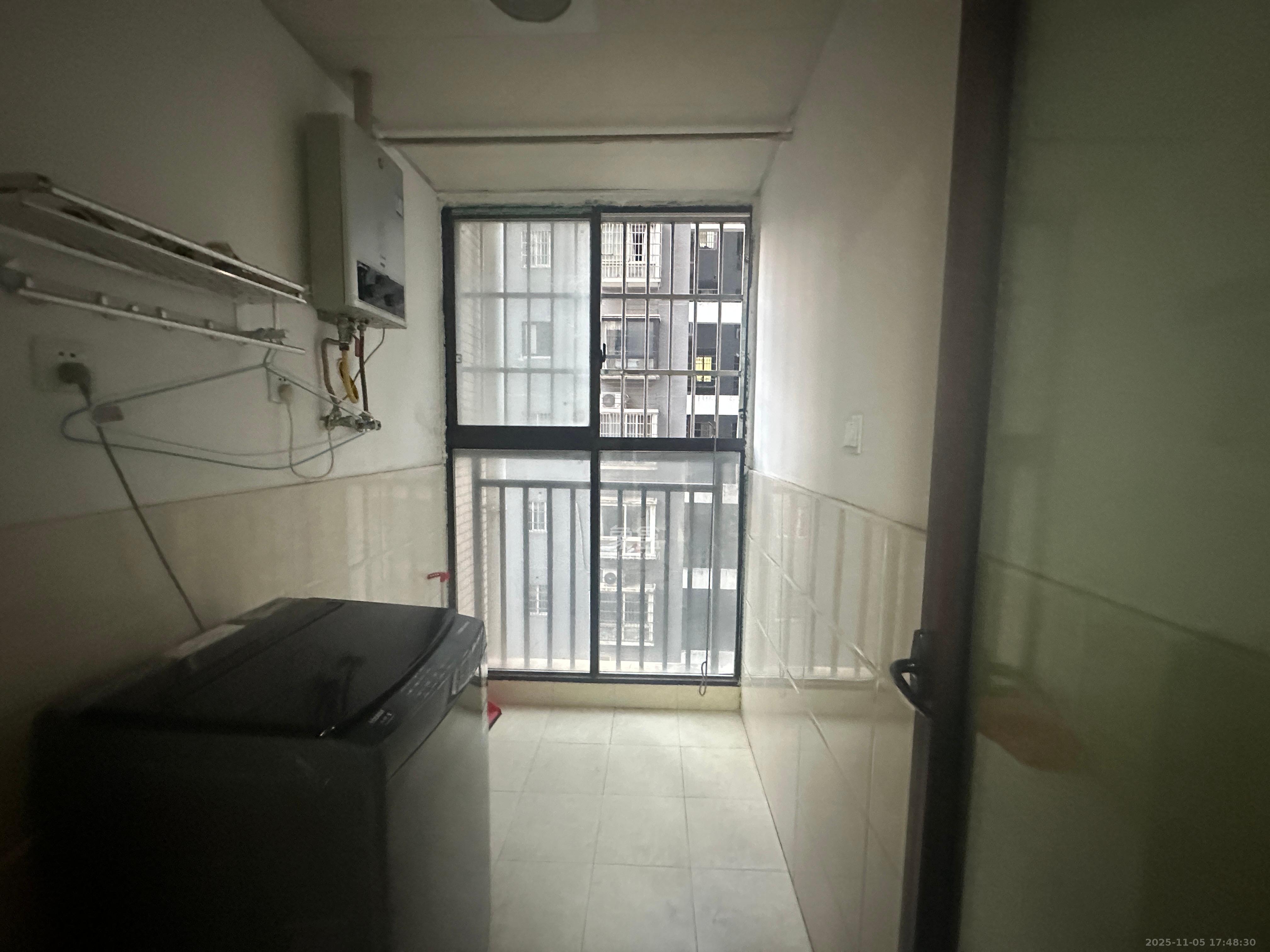 圆梦康乐城  1室1厅1卫    1200.0元/月室内图