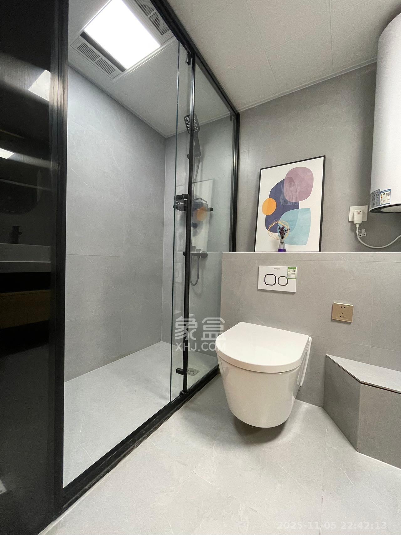 敬天广场 2室1厅1卫 3500.0元/月 敬天广场 2室1厅1卫 3500.0元/月室内图