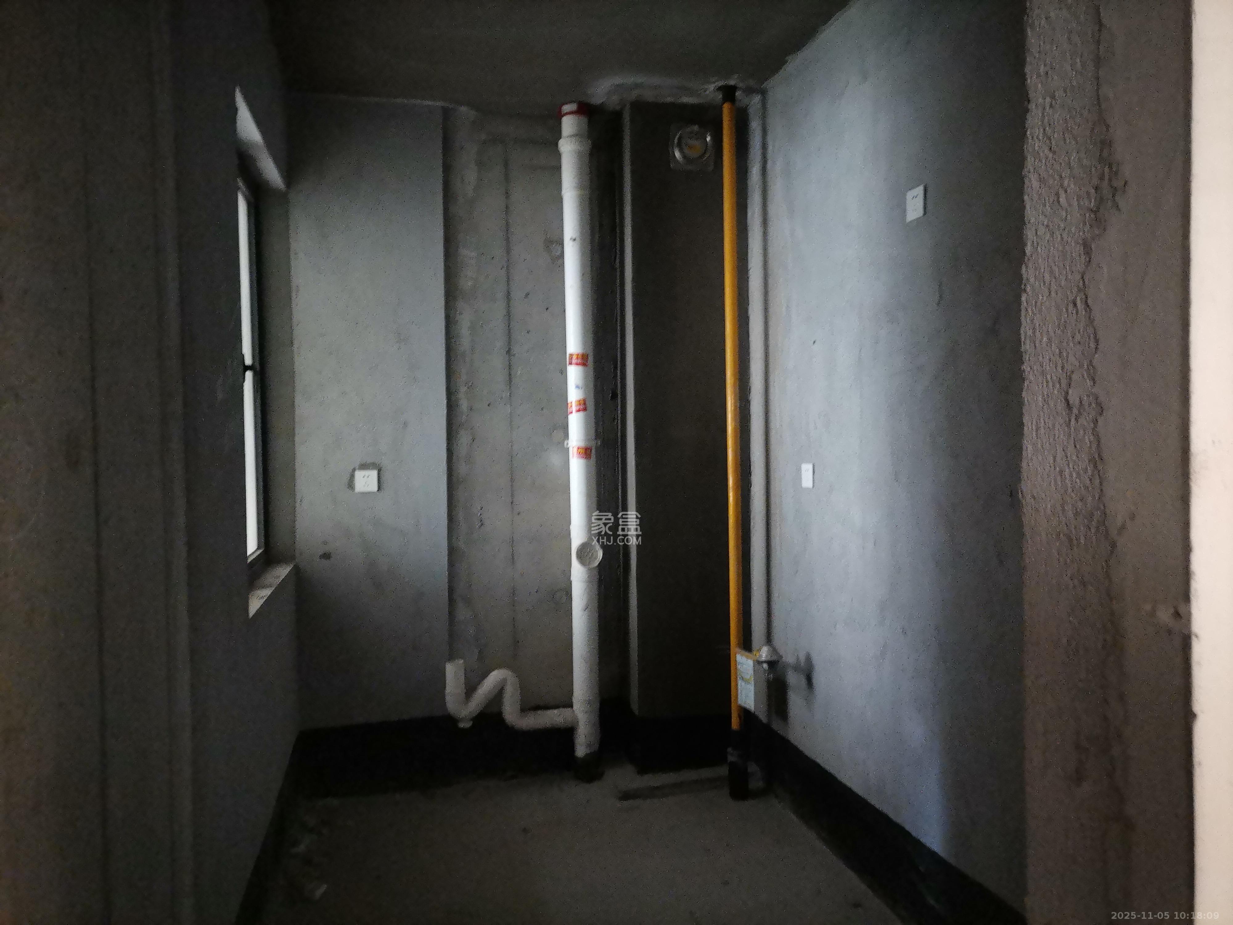 秀峰一品 1室0厅0卫 1500.0元/月 秀峰一品 1室0厅0卫 1500.0元/月室内图