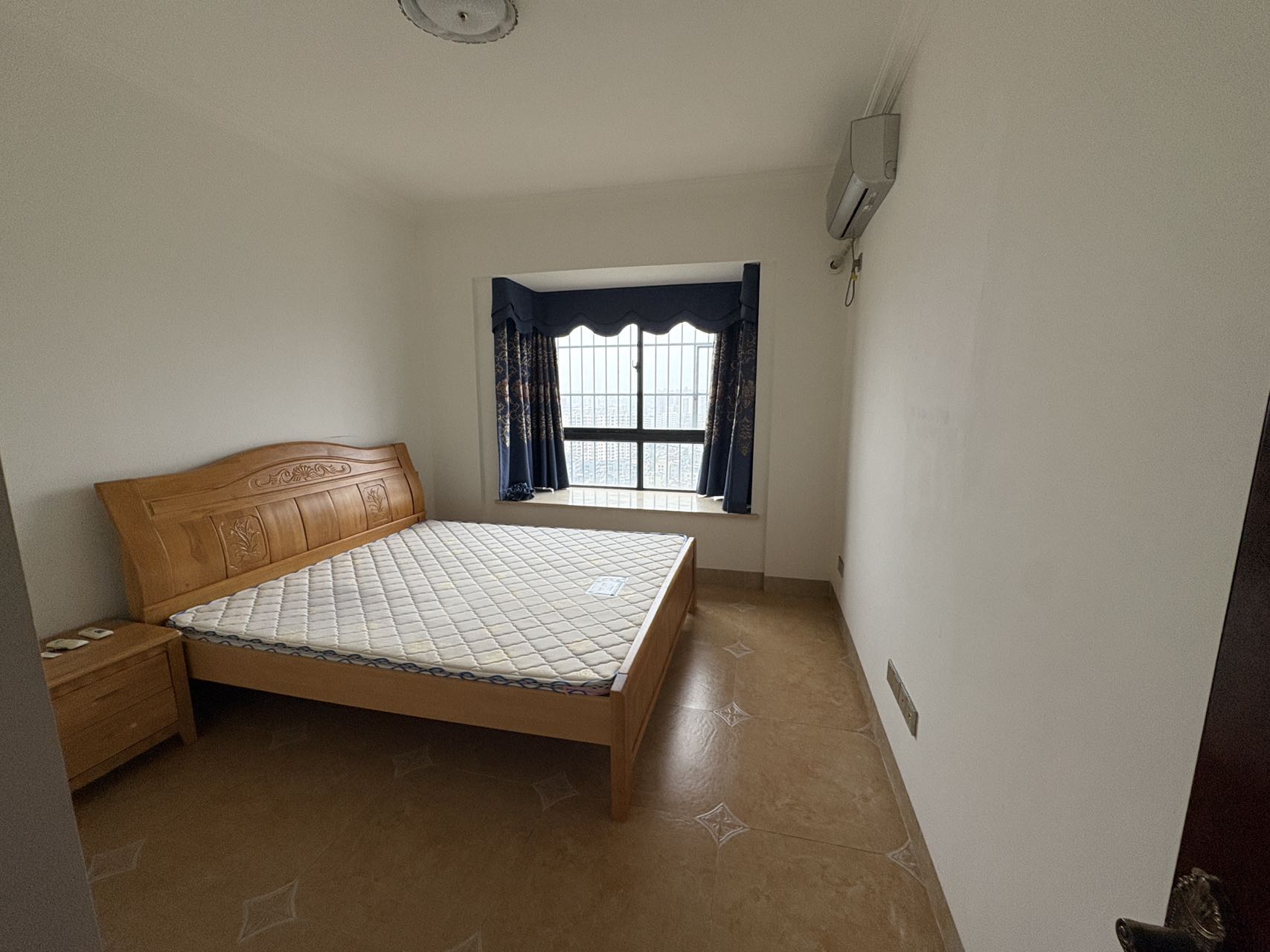 滨江熙岸小区  2室2厅1卫    98.0万室内图