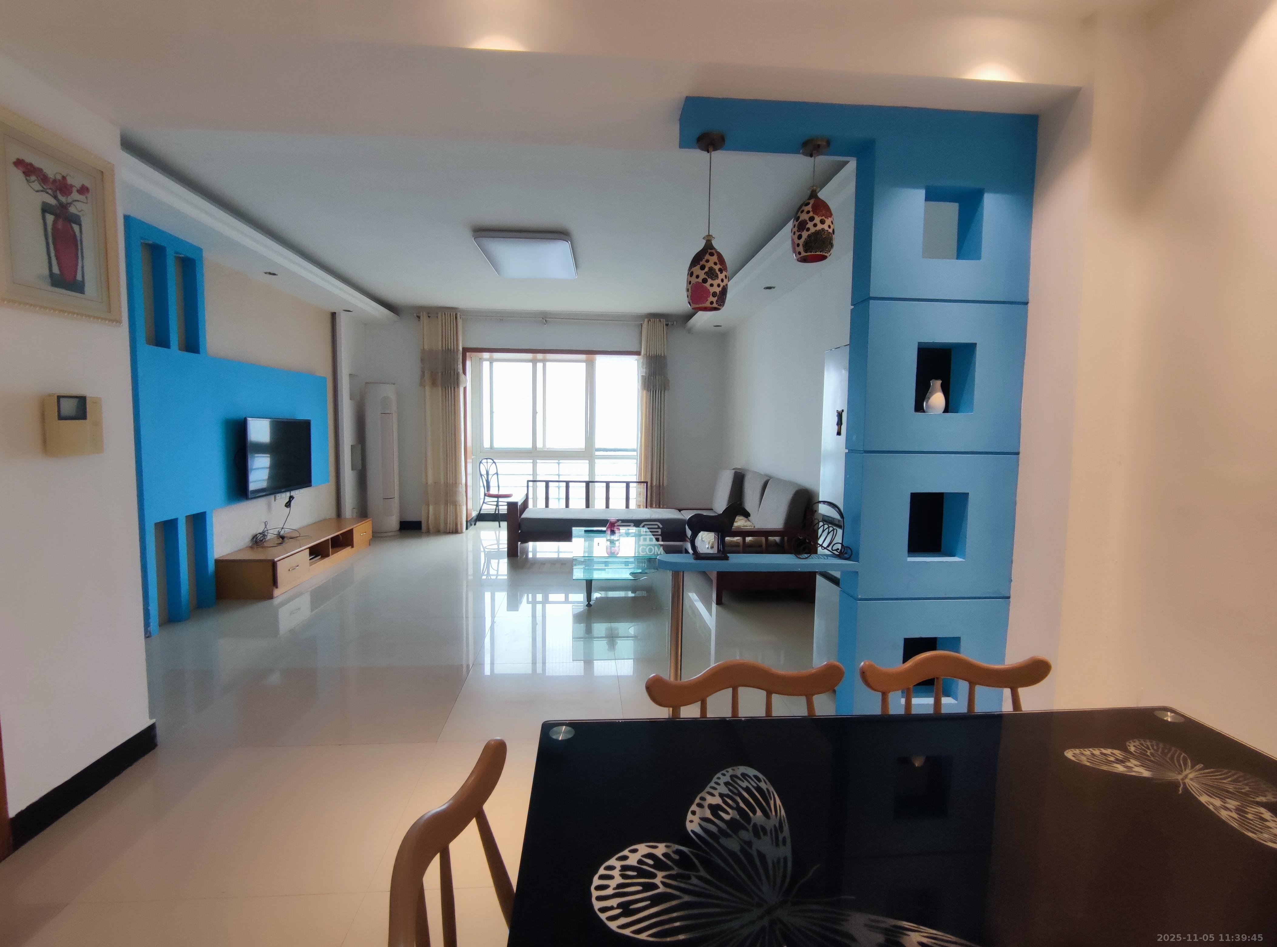 楚天馨苑 3室2厅2卫 1800.0元/月 楚天馨苑 3室2厅2卫 1800.0元/月室内图