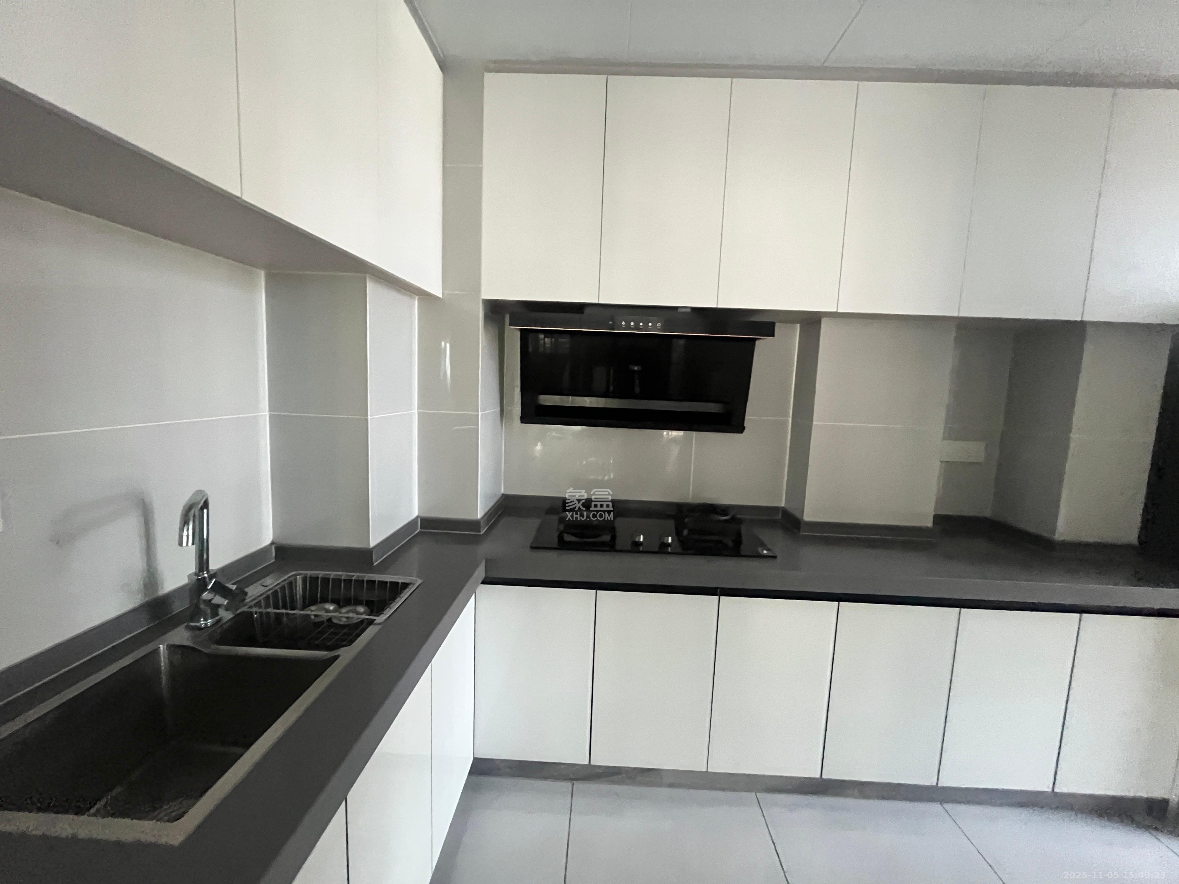 学士翰林苑  2室2厅1卫    1800.0元/月室内图