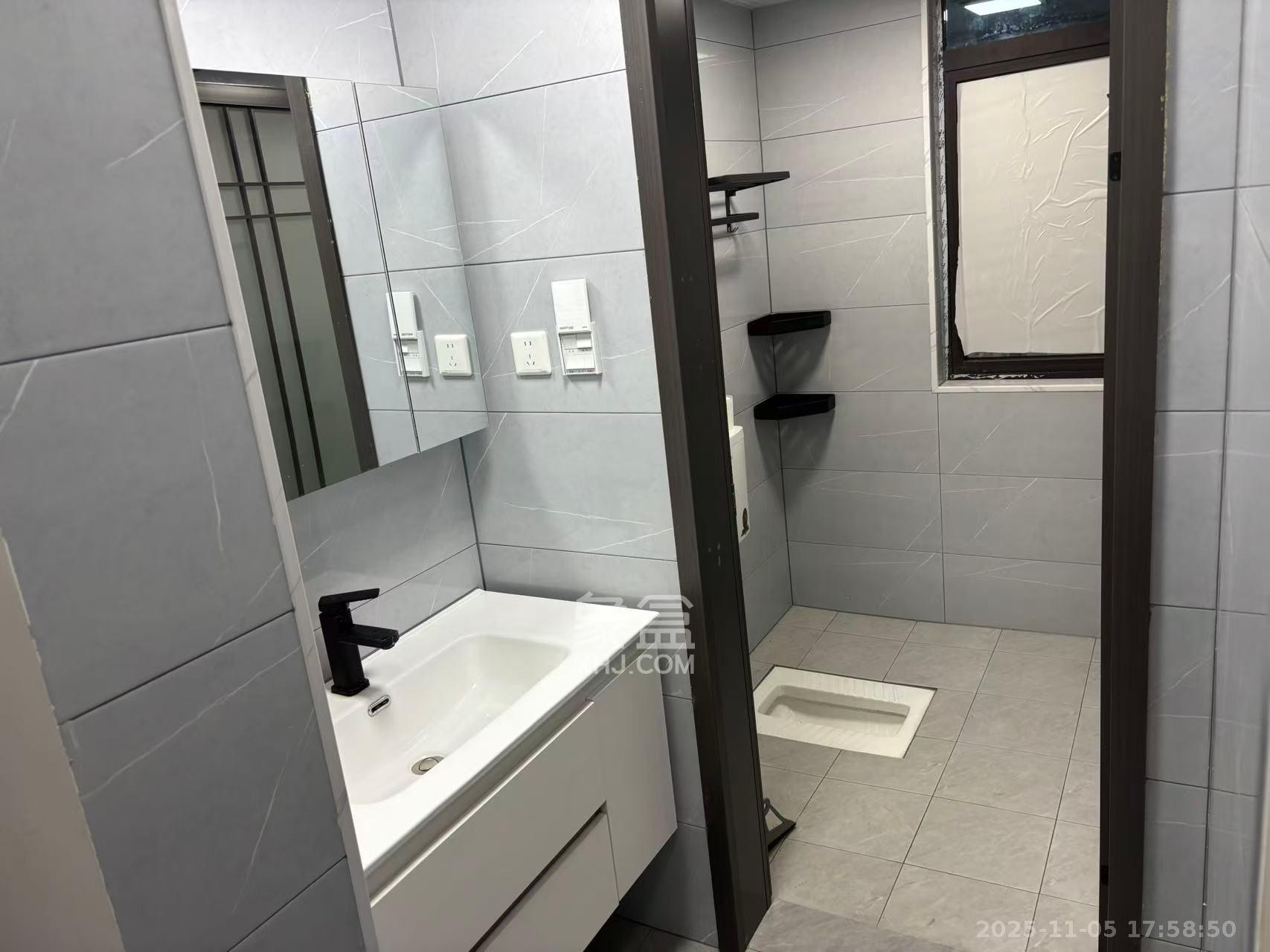 乾源国际  3室2厅2卫    2000.0元/月