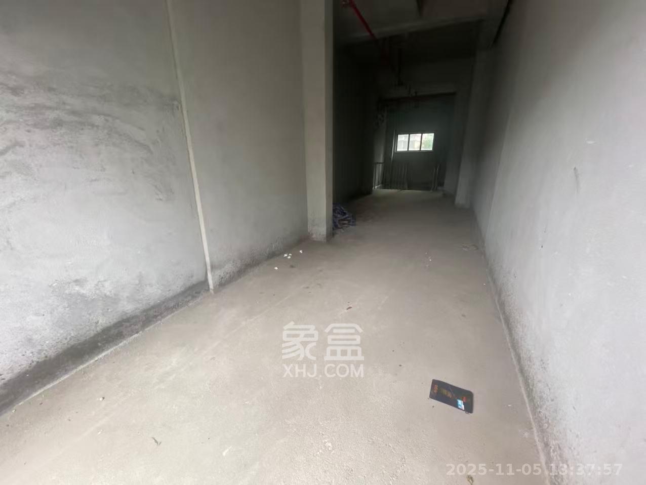 金科时代中心   180.67㎡      5000.0元/月室内图