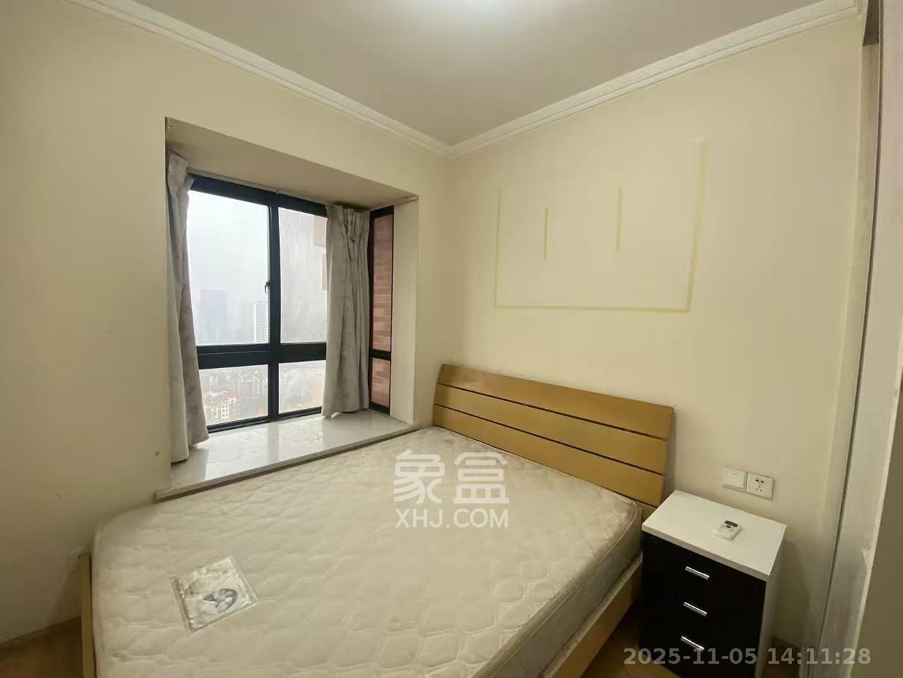 东玺门  3室1厅1卫    2700.0元/月室内图