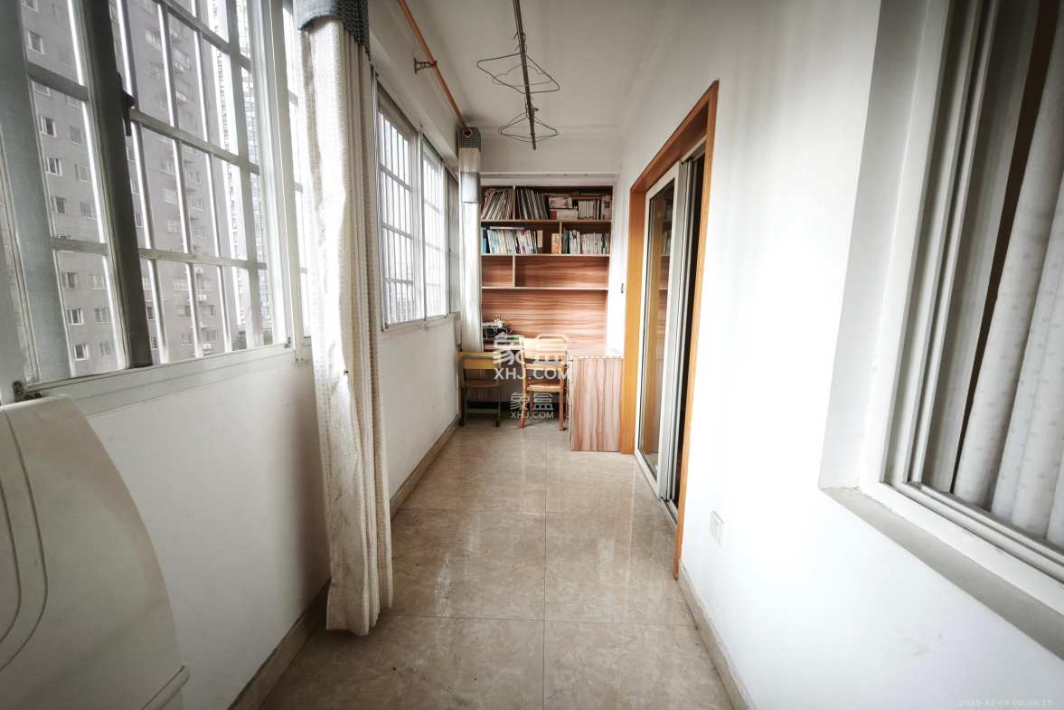 锦璨家园 2室2厅1卫 1350.0元/月 锦璨家园 2室2厅1卫 1350.0元/月室内图