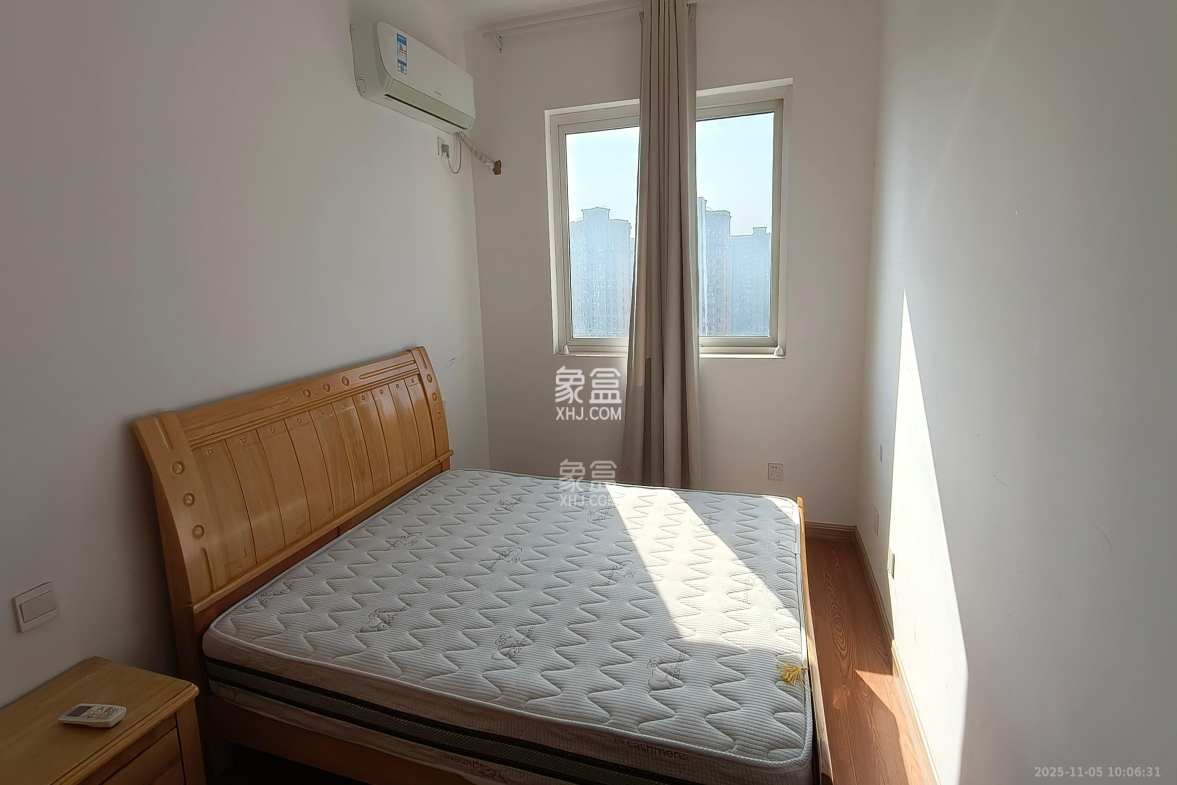 新芙蓉之都 2室2厅1卫 2300.0元/月 新芙蓉之都 2室2厅1卫 2300.0元/月室内图