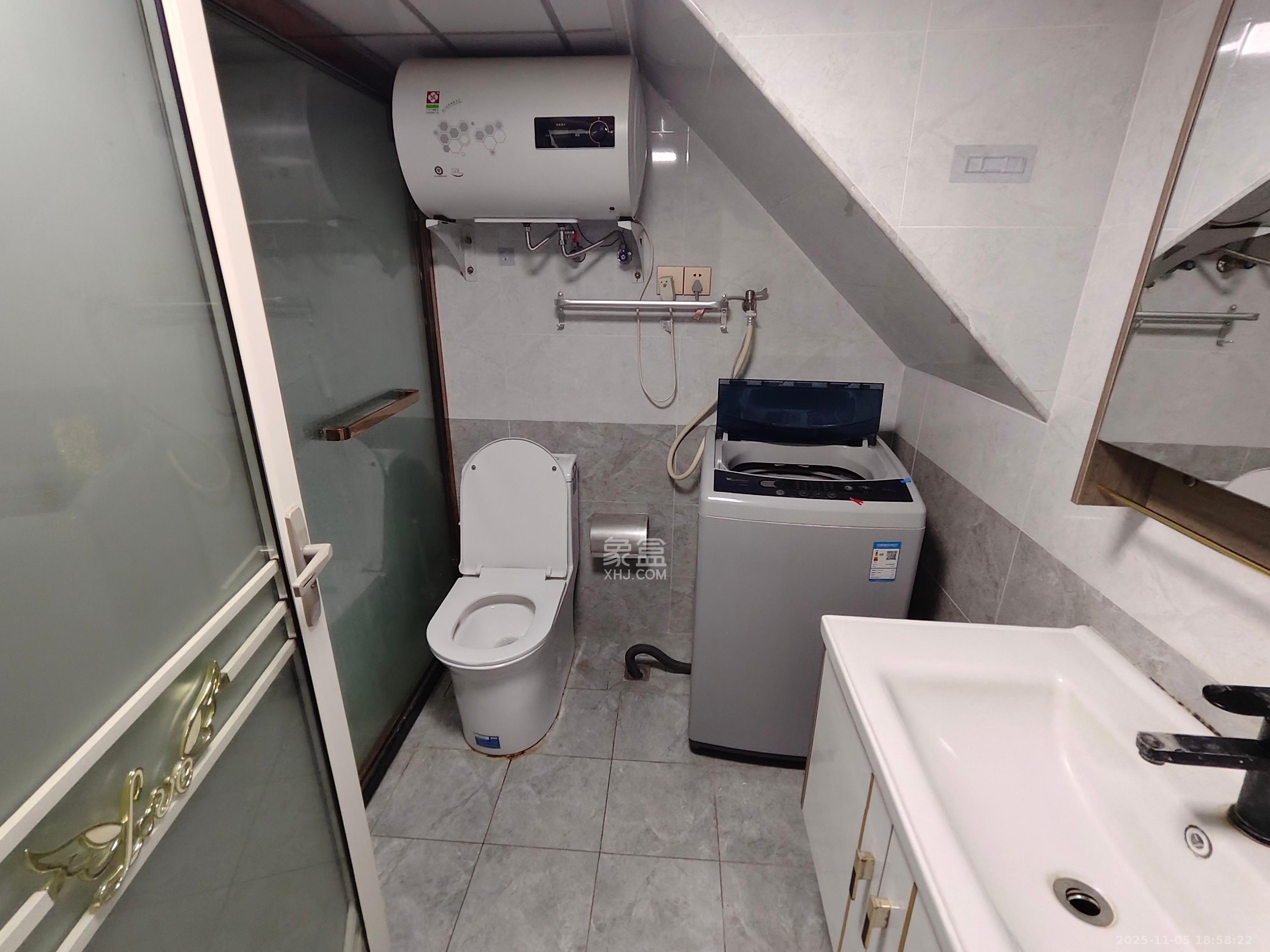 梅溪湖金茂湾 1室0厅0卫 1900.0元/月 梅溪湖金茂湾 1室0厅0卫 1900.0元/月室内图