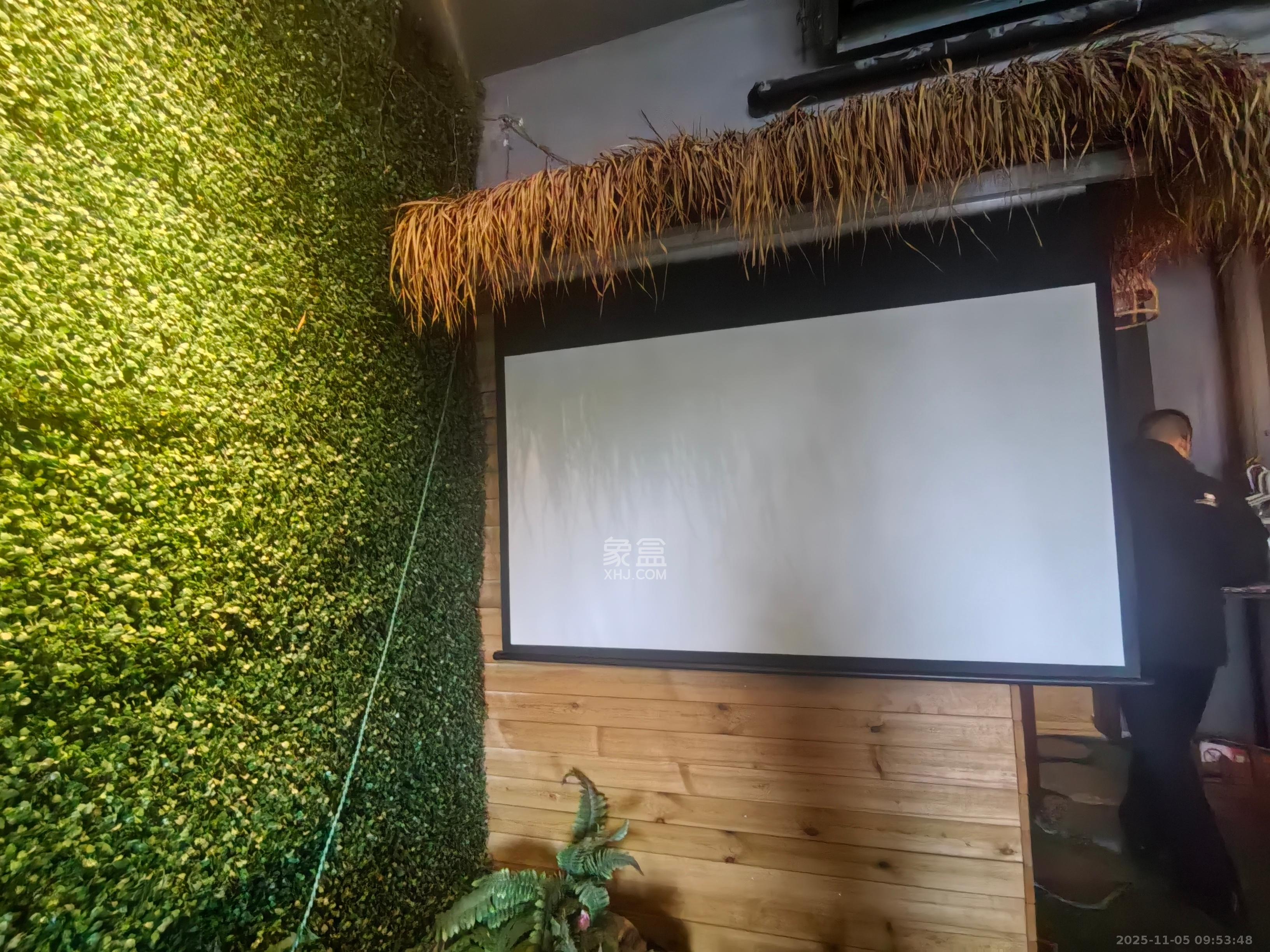 东怡外国（南湖一号)  1室1厅1卫    1600.0元/月室内图