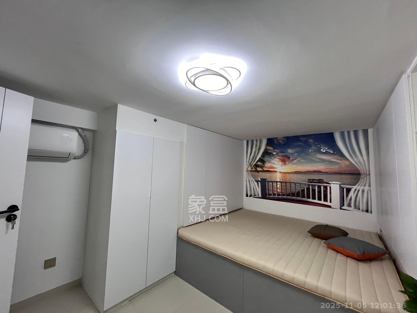 卓越中寰  2室2厅1卫    2600.0元/月室内图