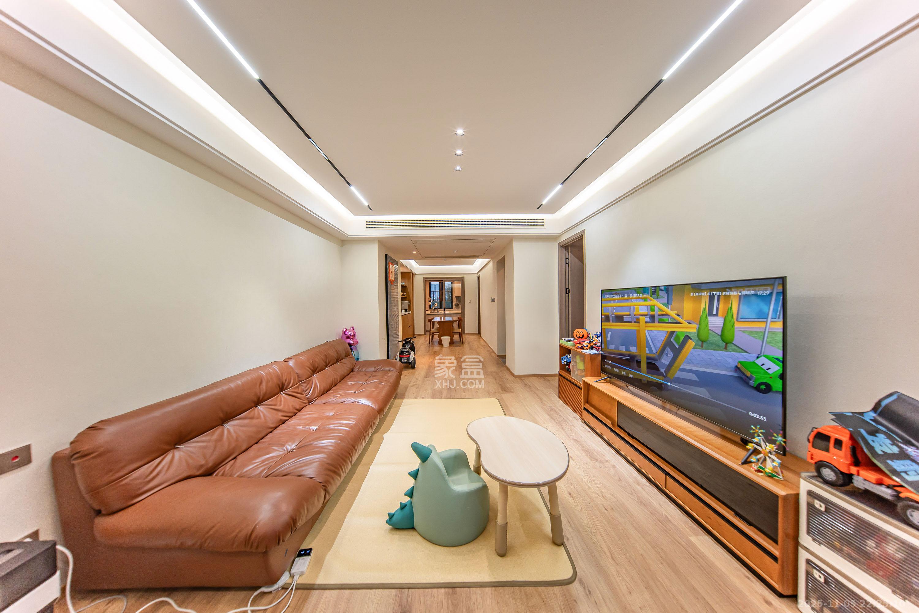 建发电建江山悦  4室2厅2卫    160.0万