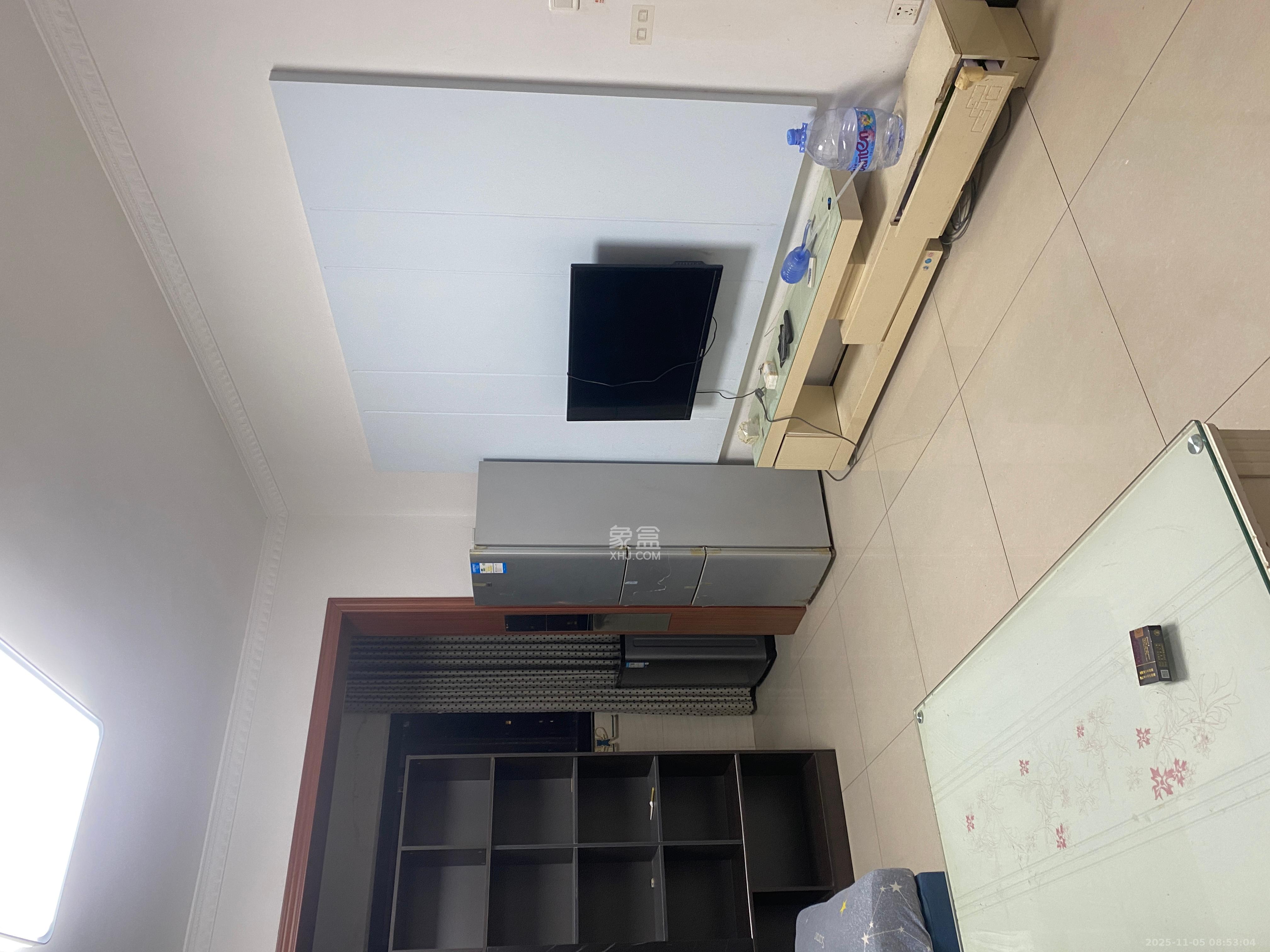 迎新佳苑 2室2厅1卫 2100.0元/月 迎新佳苑 2室2厅1卫 2100.0元/月室内图