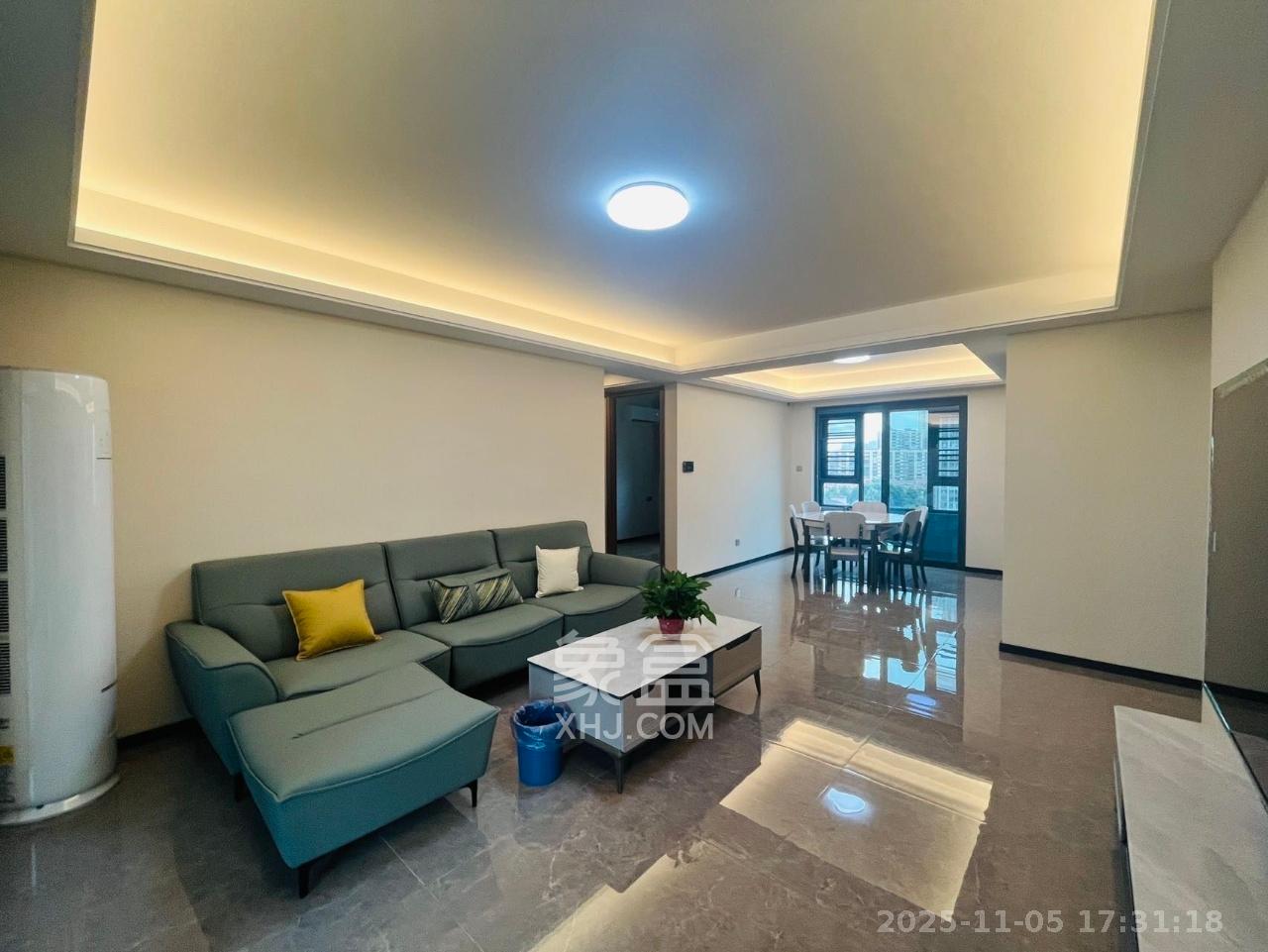 中海阅溪府  4室2厅2卫    3650.0元/月室内图