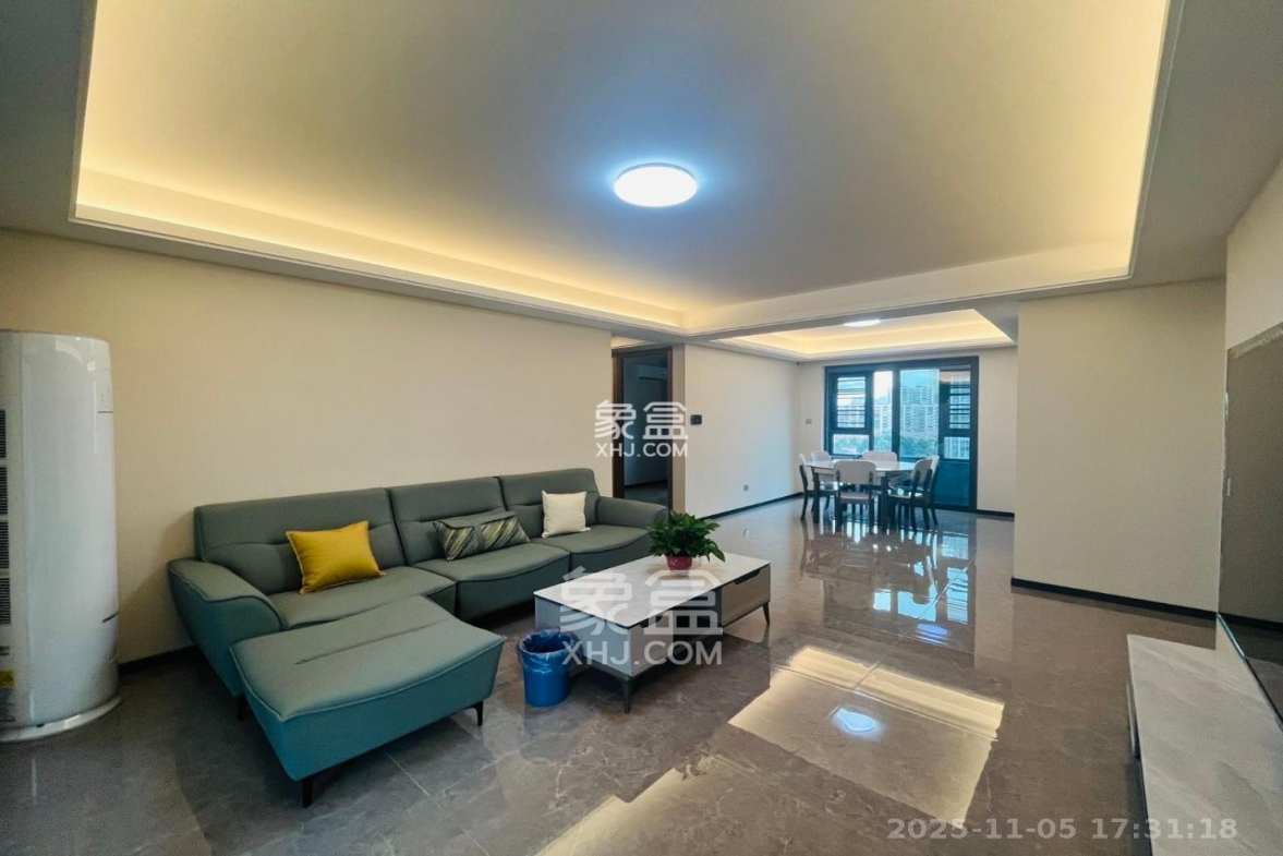 中海阅溪府 4室2厅2卫 3650.0元/月 中海阅溪府 4室2厅2卫 3650.0元/月室内图