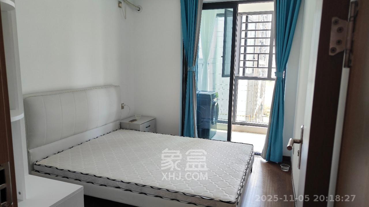 中国铁建湘语梅溪  3室1厅1卫    3200.0元/月室内图