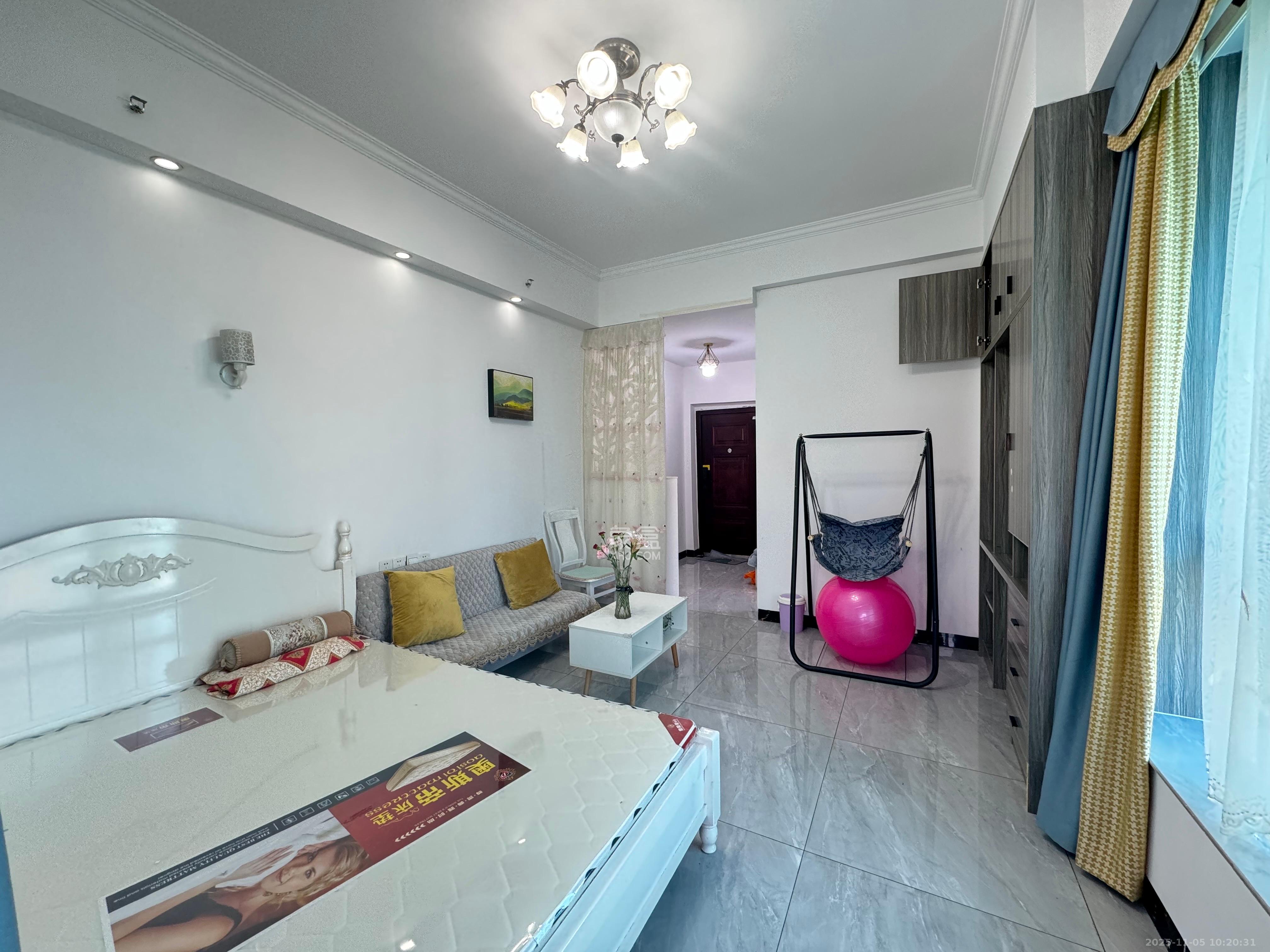 东业上城嘉苑（晟悦国际）  1室1厅1卫    1400.0元/月室内图