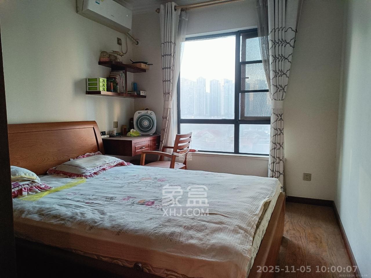 中海梅溪湖壹号  3室2厅2卫    4000.0元/月室内图