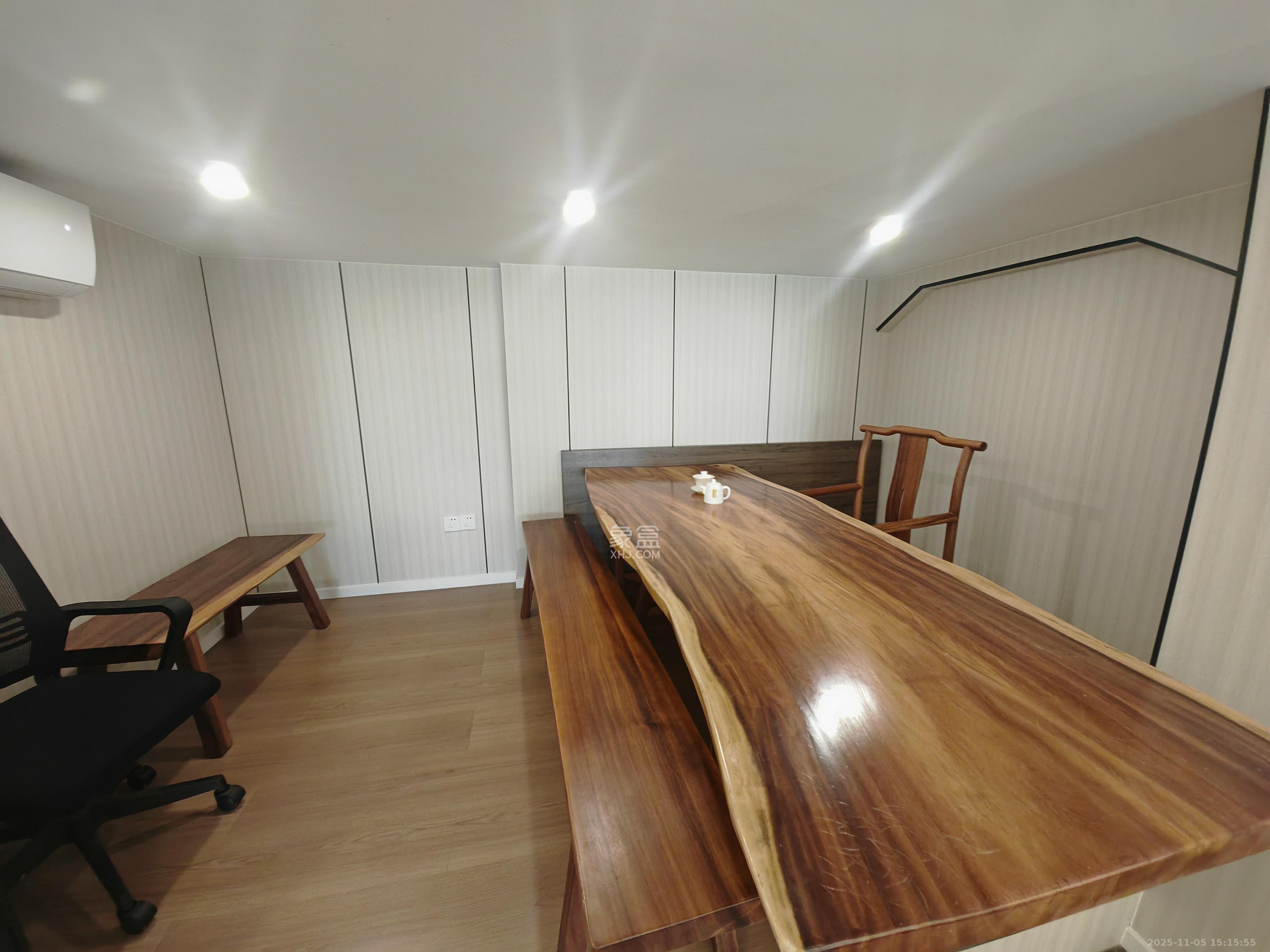 京武浪琴山三期(京武中心) 2室1厅1卫 3500.0元/月 京武浪琴山三期(京武中心) 2室1厅1卫 3500.0元/月室内图