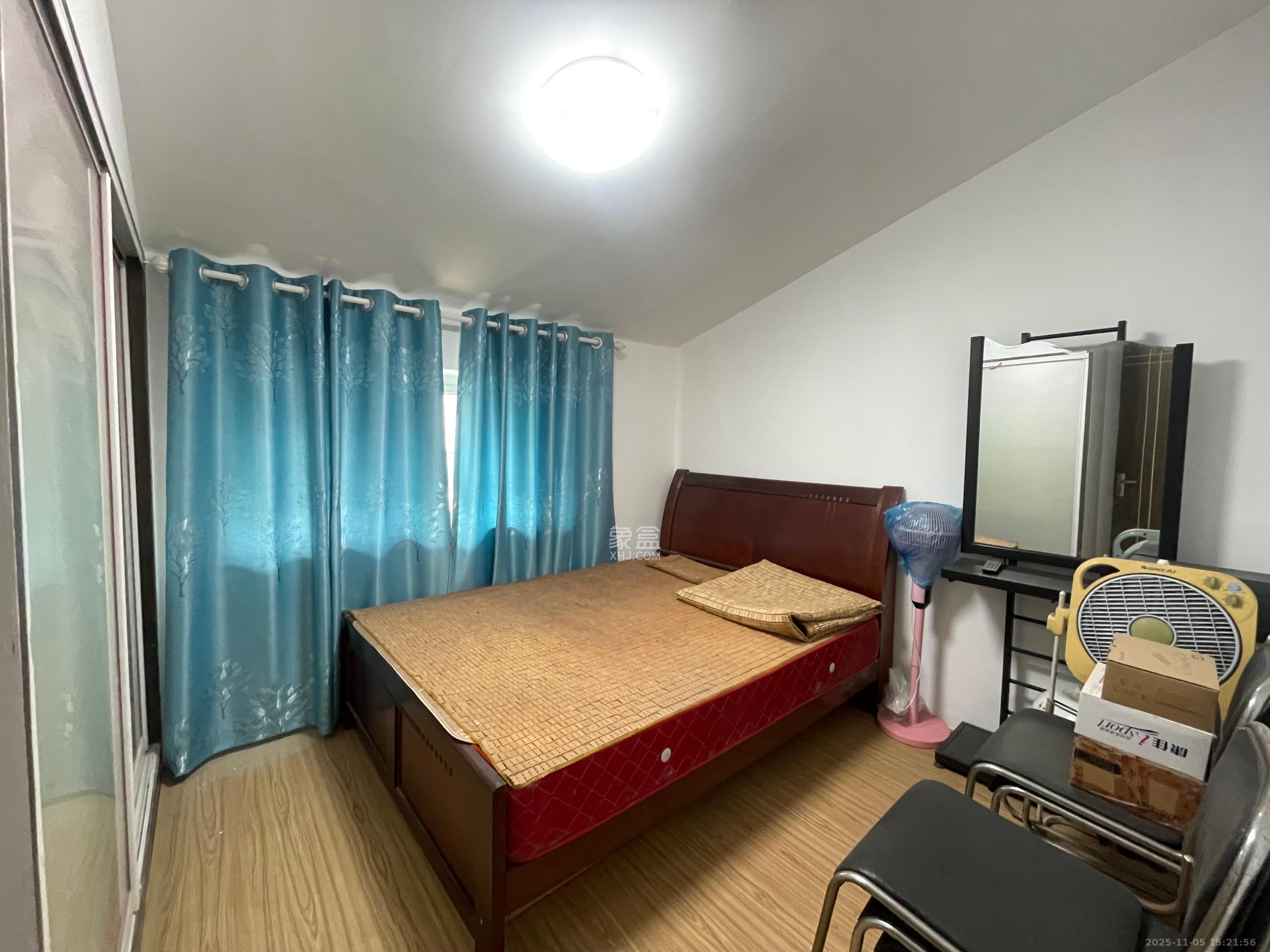 金麓西岸和苑 4室2厅2卫 2600.0元/月 金麓西岸和苑 4室2厅2卫 2600.0元/月室内图