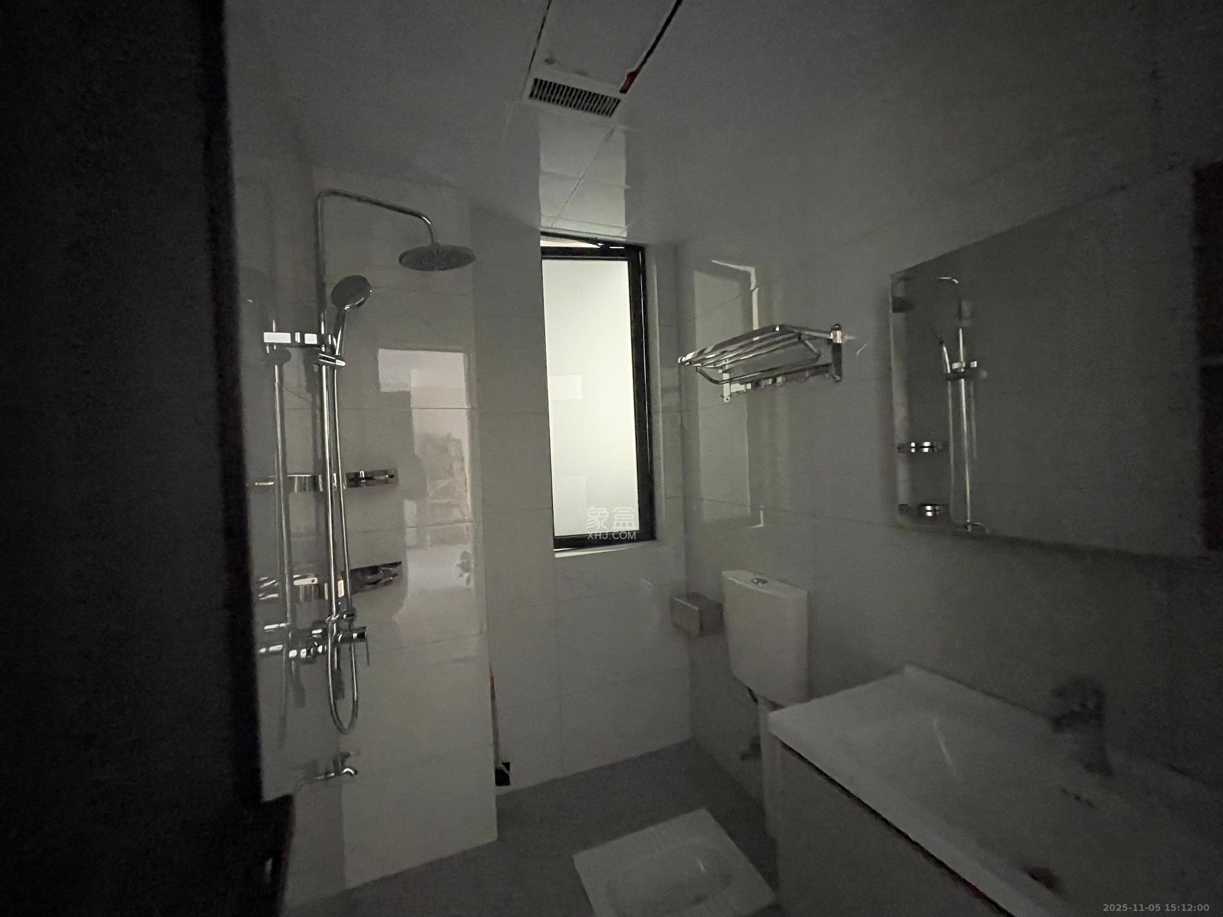 望远嘉苑  1室0厅0卫    2400.0元/月室内图