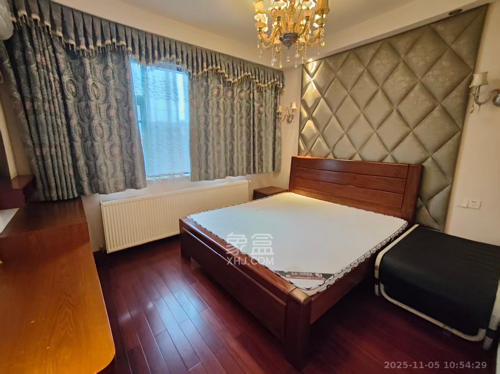 克拉美丽山庄（晟领国际）  4室2厅2卫    3800.0元/月室内图