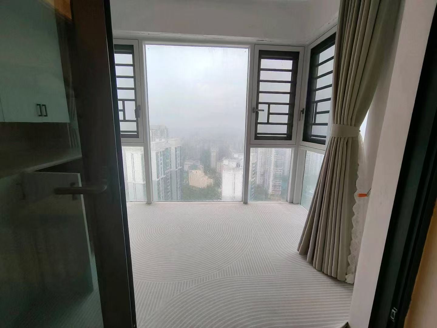 恒大美丽沙天璟湾  1室2厅1卫    2500.0元/月室内图