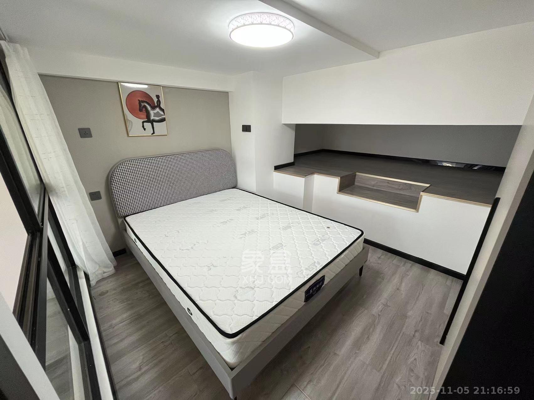 梅溪湖金茂湾 2室2厅1卫 2100.0元/月 梅溪湖金茂湾 2室2厅1卫 2100.0元/月室内图