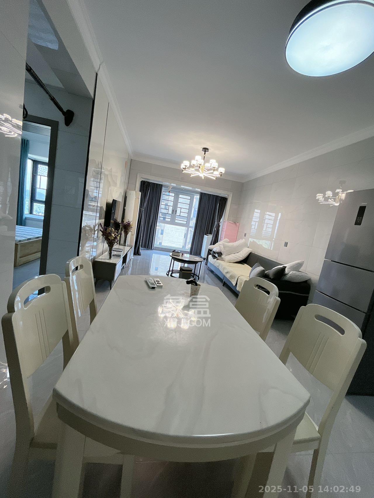 真人桥家园一期  2室2厅1卫    1700.0元/月