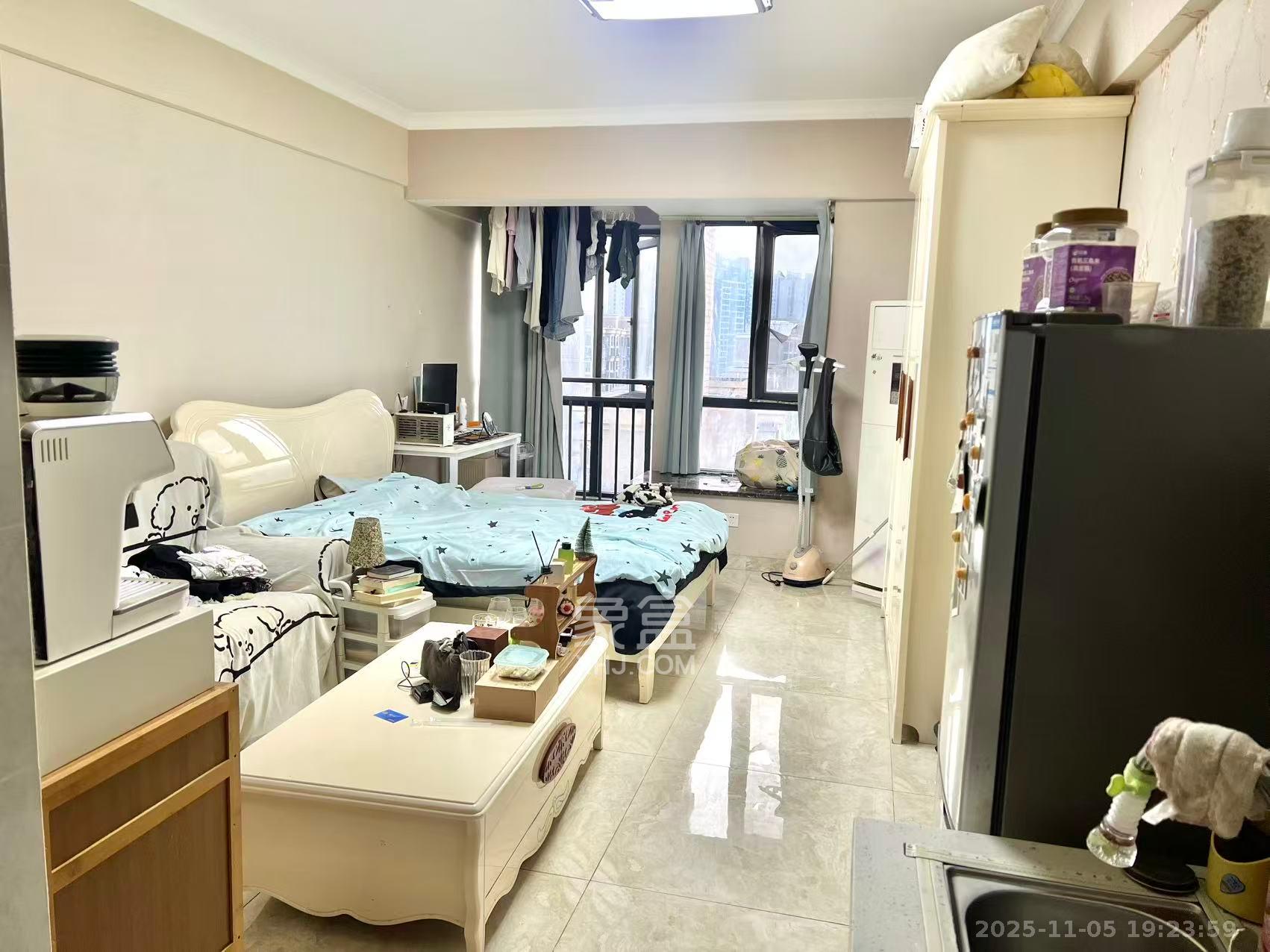 英郡年华 1室1厅1卫 1500.0元/月 英郡年华 1室1厅1卫 1500.0元/月室内图