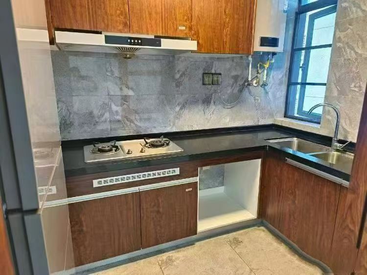 碧桂园中央半岛 4室2厅2卫 3800.0元/月 碧桂园中央半岛 4室2厅2卫 3800.0元/月室内图