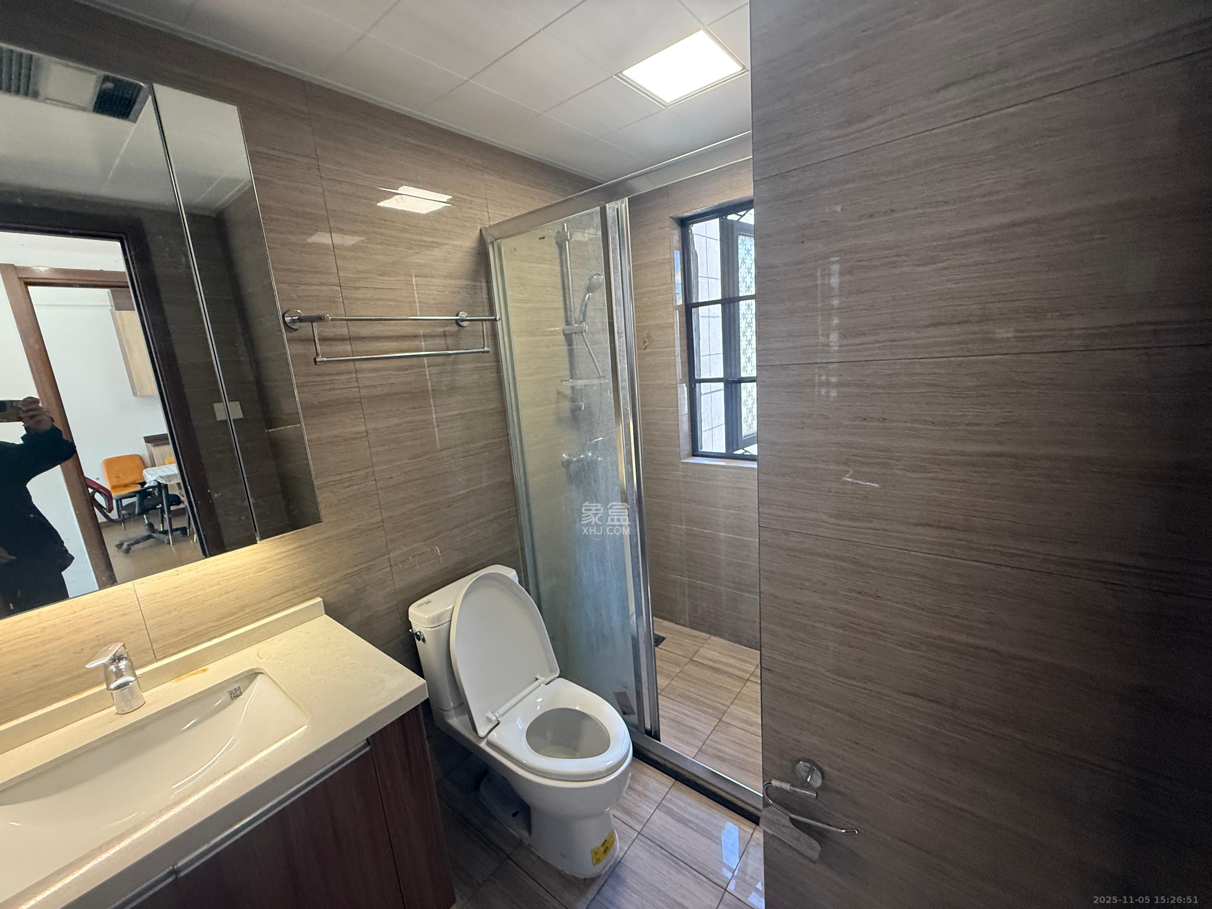 阳光城尚东湾青柠园 3室2厅2卫 2500.0元/月 阳光城尚东湾青柠园 3室2厅2卫 2500.0元/月室内图