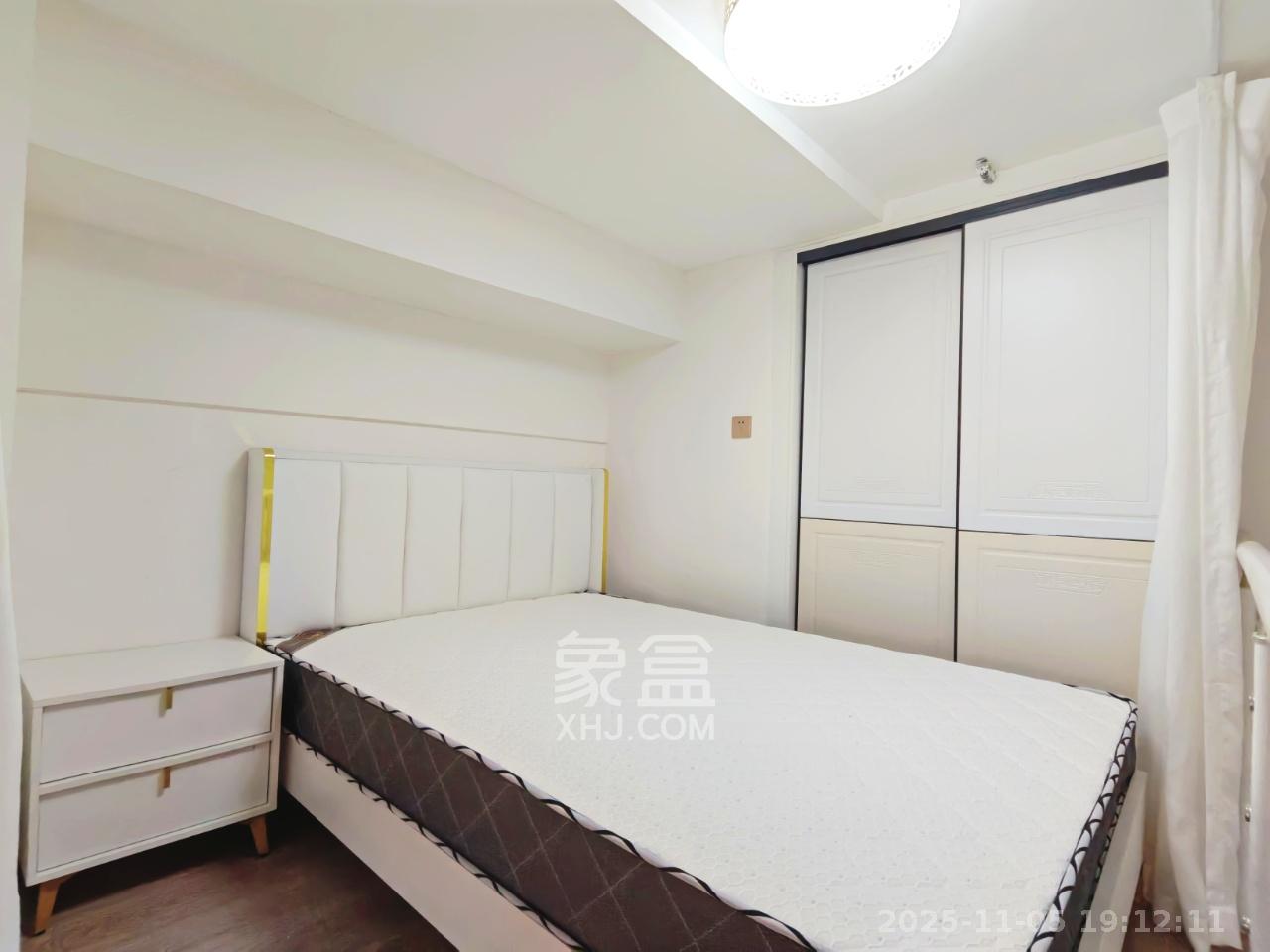 正荣悦玺  2室1厅1卫    2100.0元/月室内图