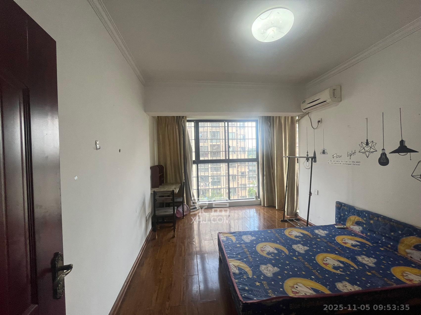 金房奥斯卡  1室2厅1卫    2500.0元/月室内图