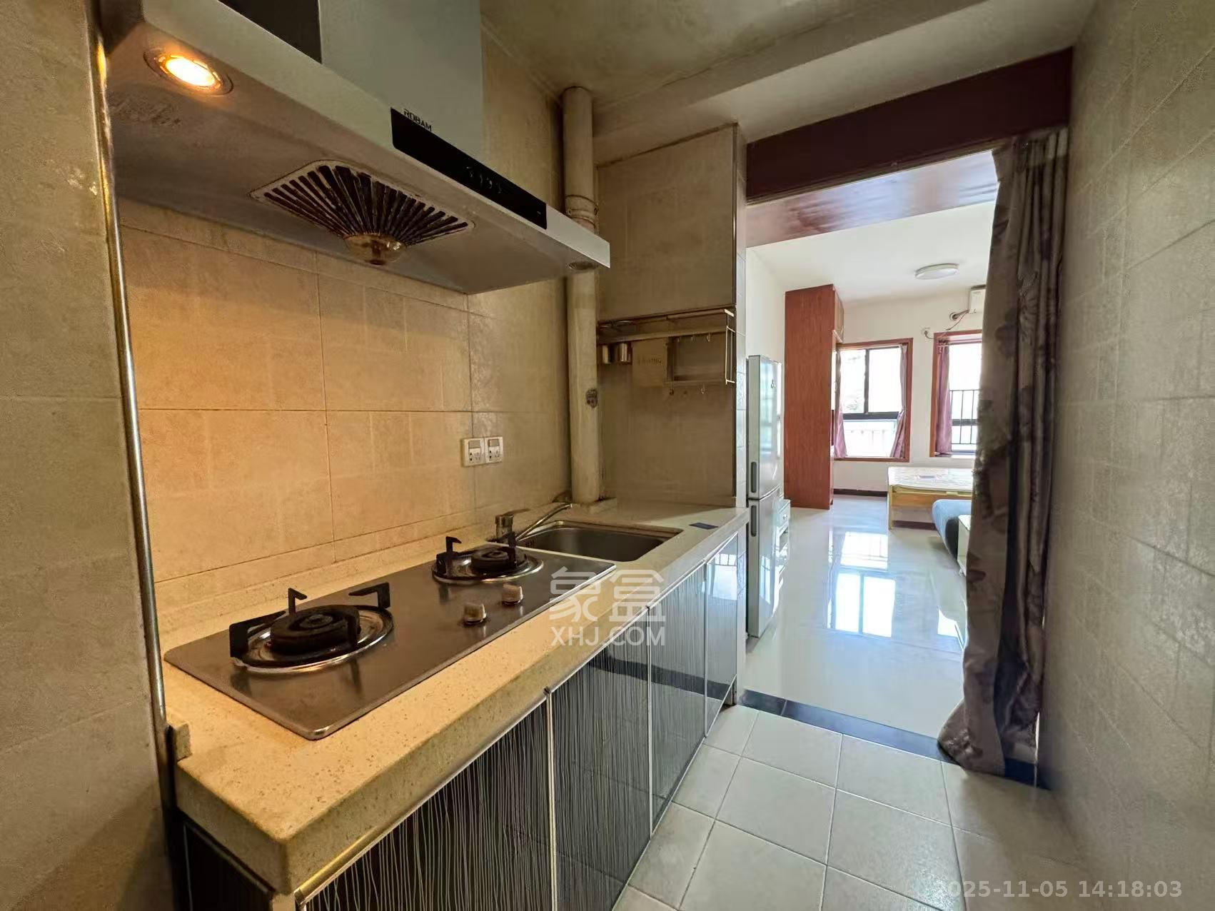 上峰苑（兰亭玥岛）  1室1厅1卫    1400.0元/月室内图