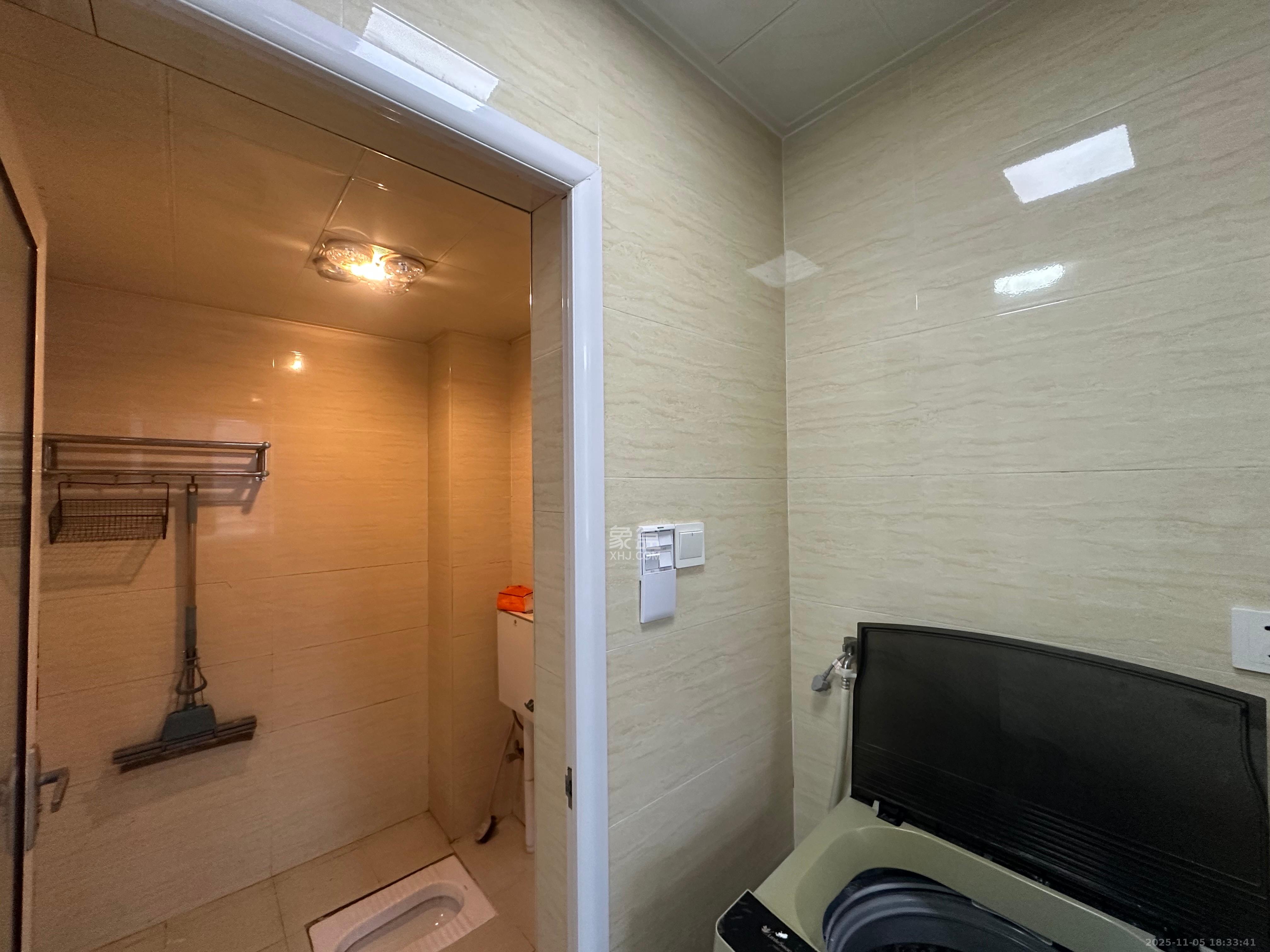 友兴家园 3室1厅1卫 1600.0元/月 友兴家园 3室1厅1卫 1600.0元/月室内图