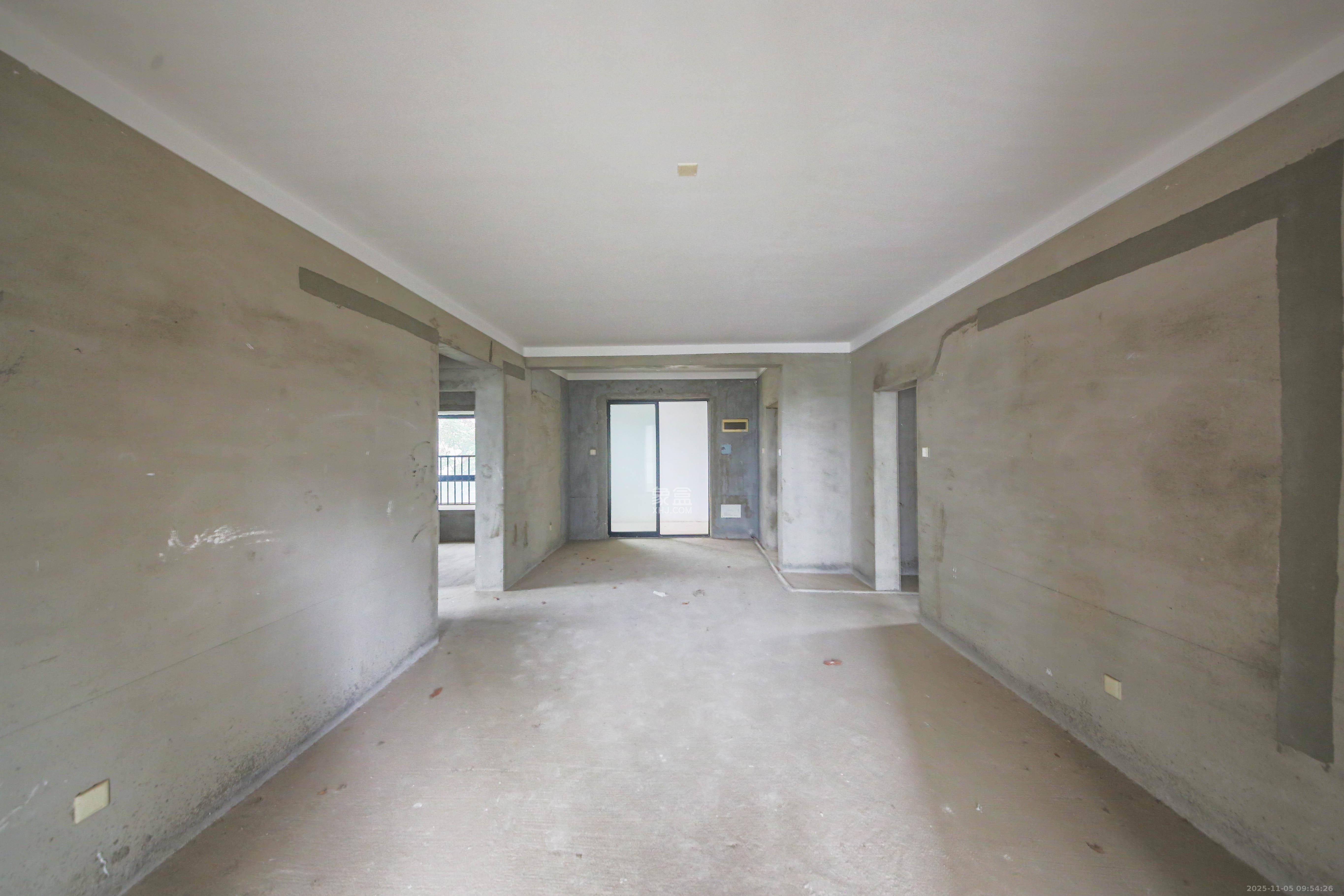 钱隆学府一、二期  3室2厅2卫    89.9万室内图1